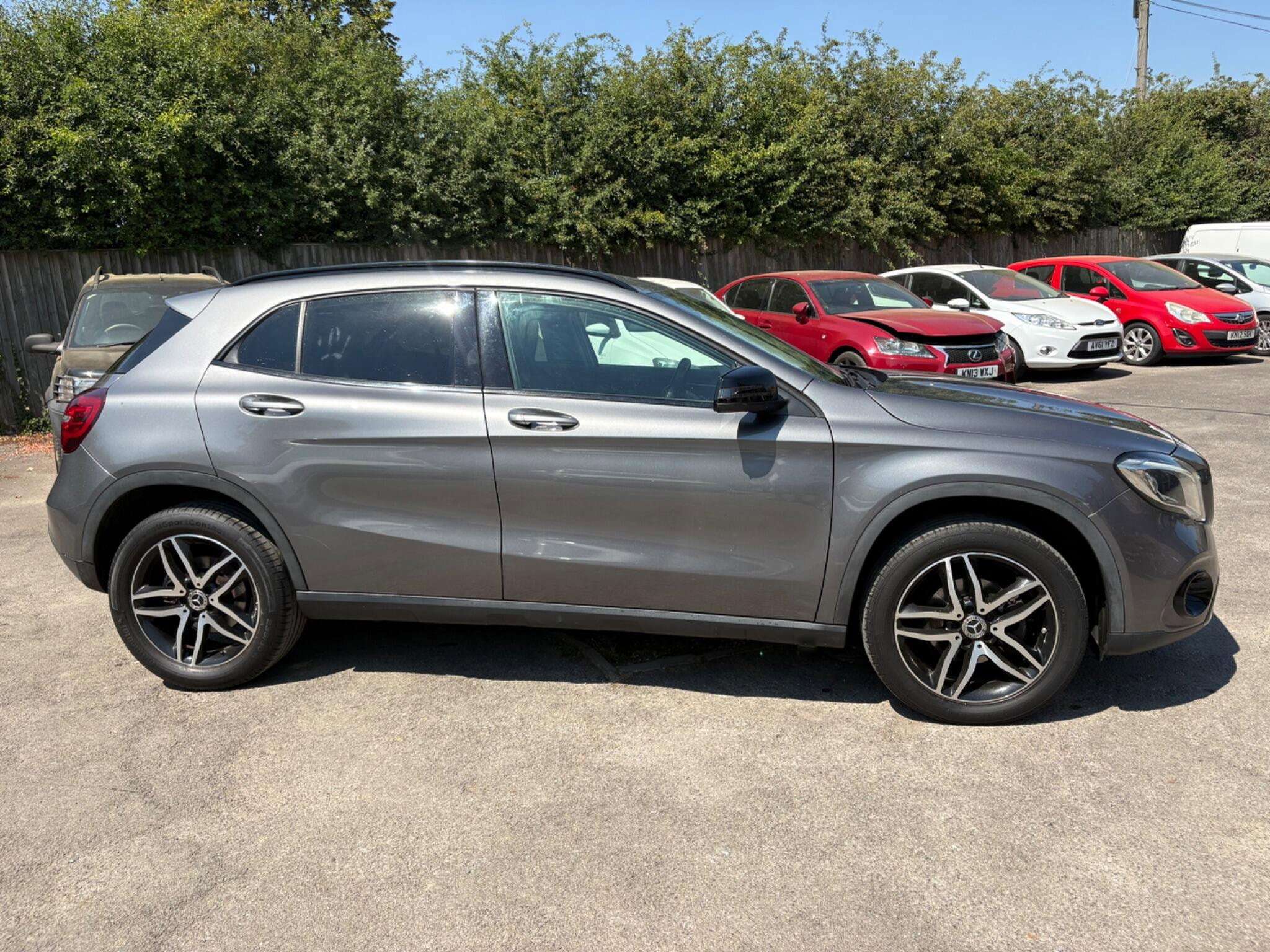 A 2020 MERCEDES-BENZ GLA 1.6 GLA180 Urban Edition 7G-DCT Euro 6 (s/s) 5dr A 2020 MERCEDES-BENZ GLA 1.6 GLA180 Urban Edition 7G-DCT Euro 6 (s/s) 5dr