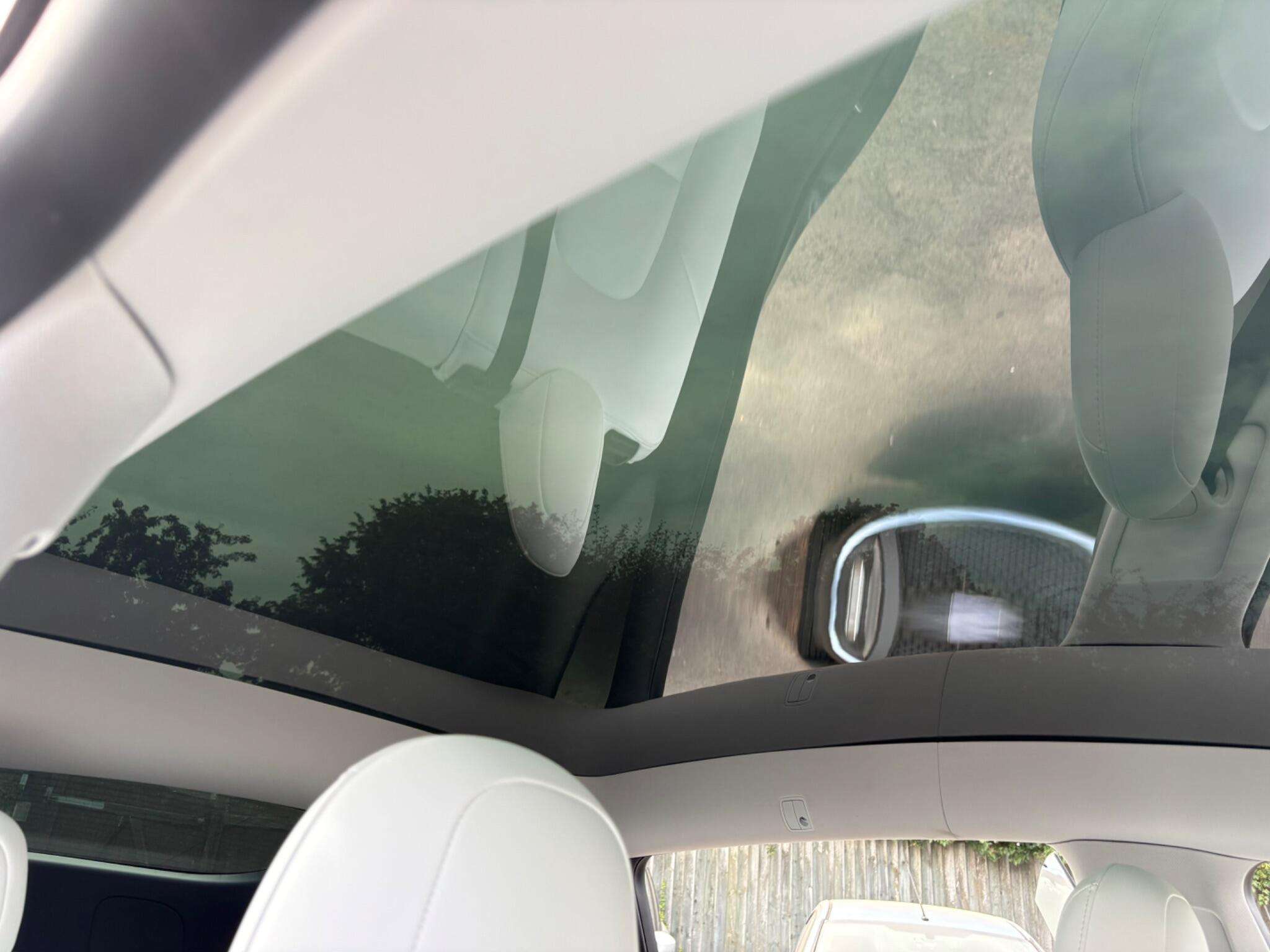 2022 TESLA MODEL Y 2022 TESLA MODEL Y