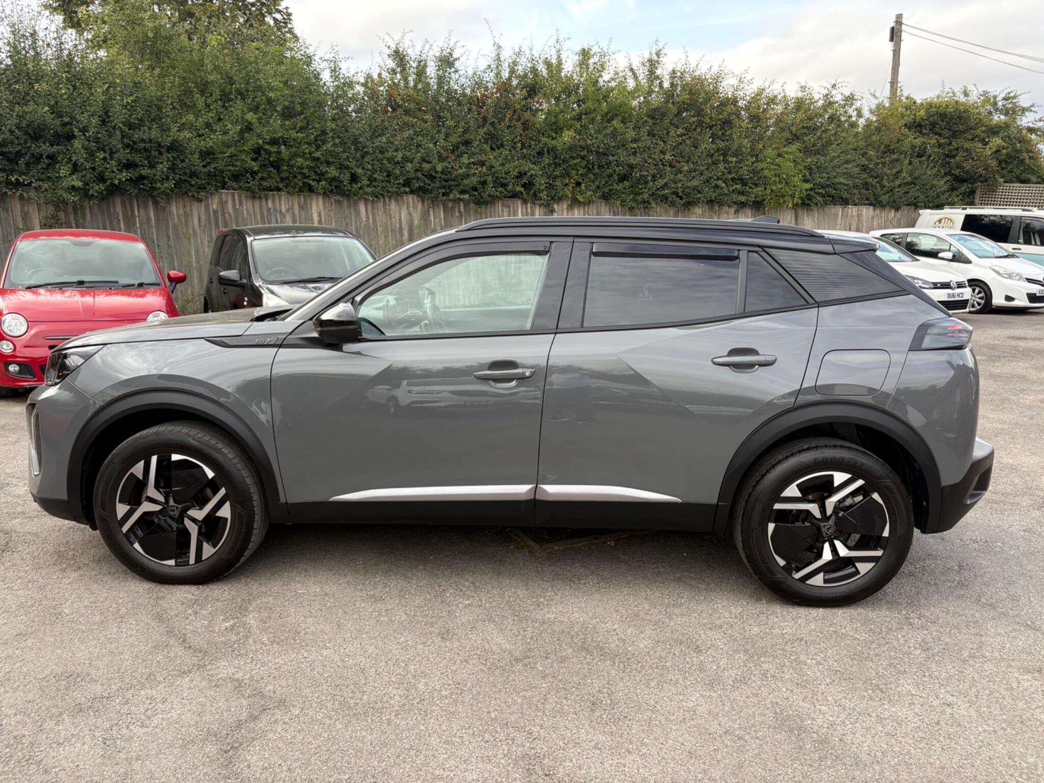 A 2024 PEUGEOT 2008 1.2 PureTech GT EAT Euro 6 (s/s) 5dr A 2024 PEUGEOT 2008 1.2 PureTech GT EAT Euro 6 (s/s) 5dr