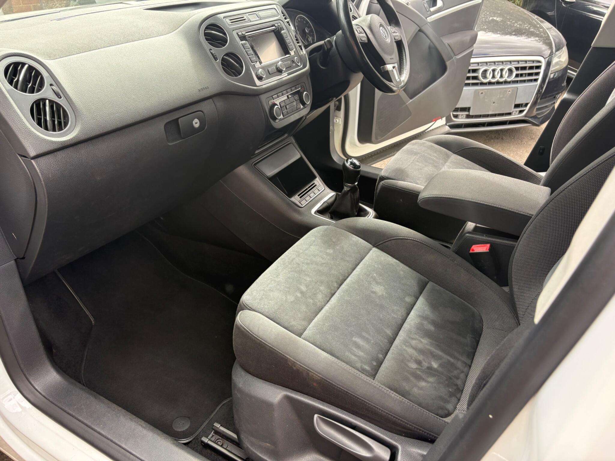 2014 VOLKSWAGEN TIGUAN 2014 VOLKSWAGEN TIGUAN
