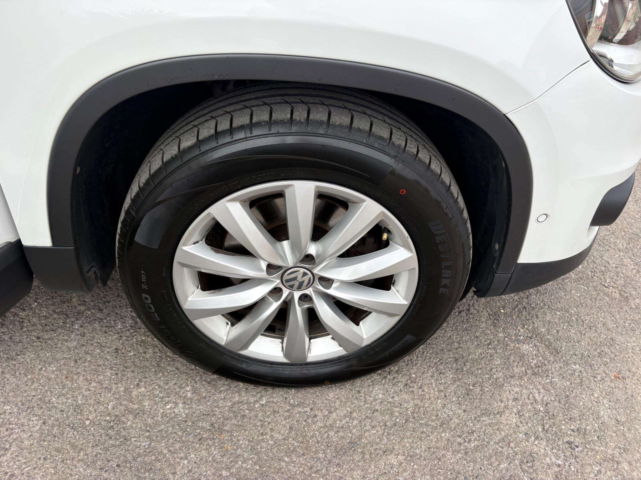 2014 VOLKSWAGEN TIGUAN 2014 VOLKSWAGEN TIGUAN