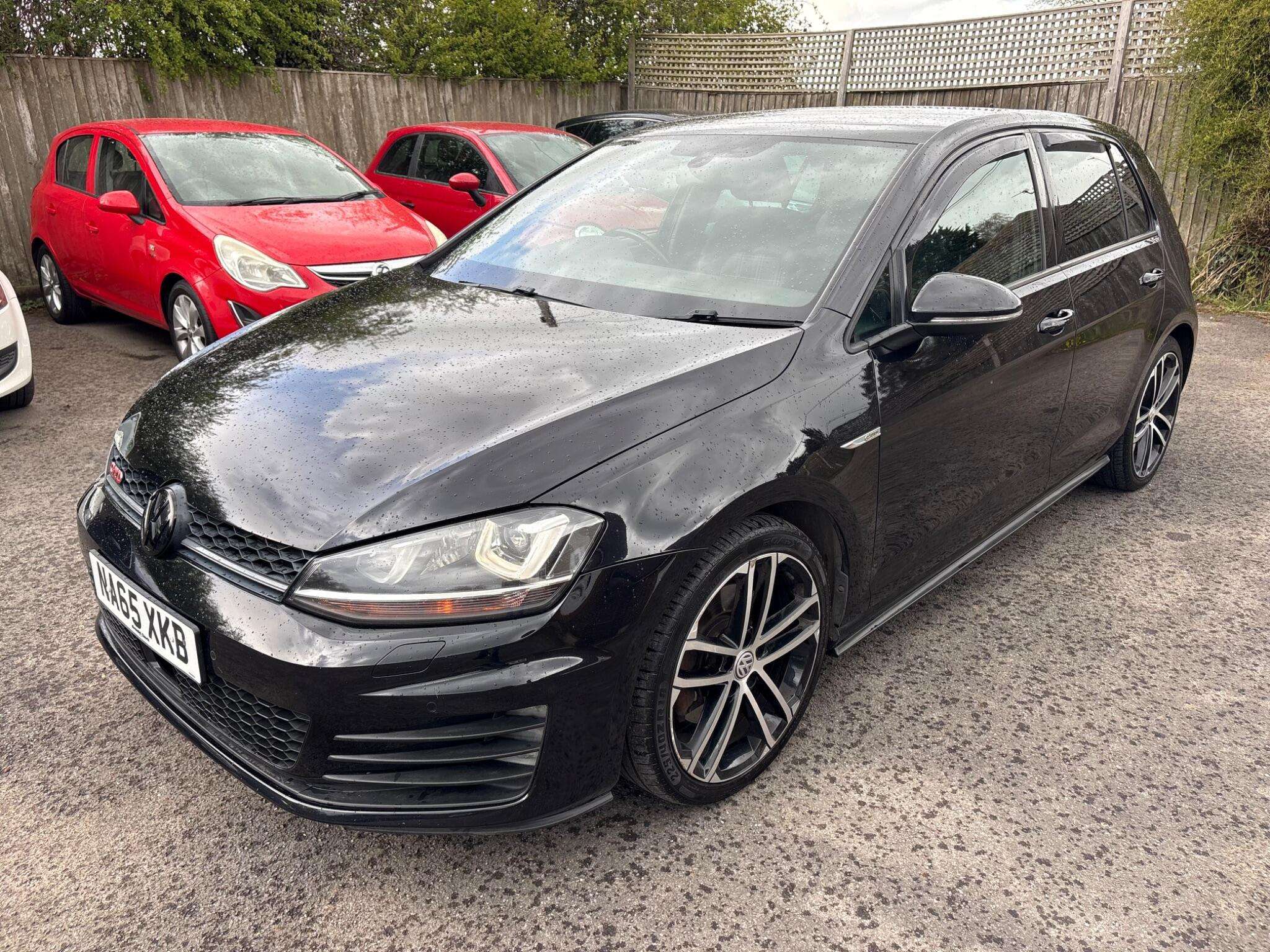 A 2015 VOLKSWAGEN GOLF 2.0 TDI BlueMotion Tech GTD Euro 6 (s/s) 5dr A 2015 VOLKSWAGEN GOLF 2.0 TDI BlueMotion Tech GTD Euro 6 (s/s) 5dr