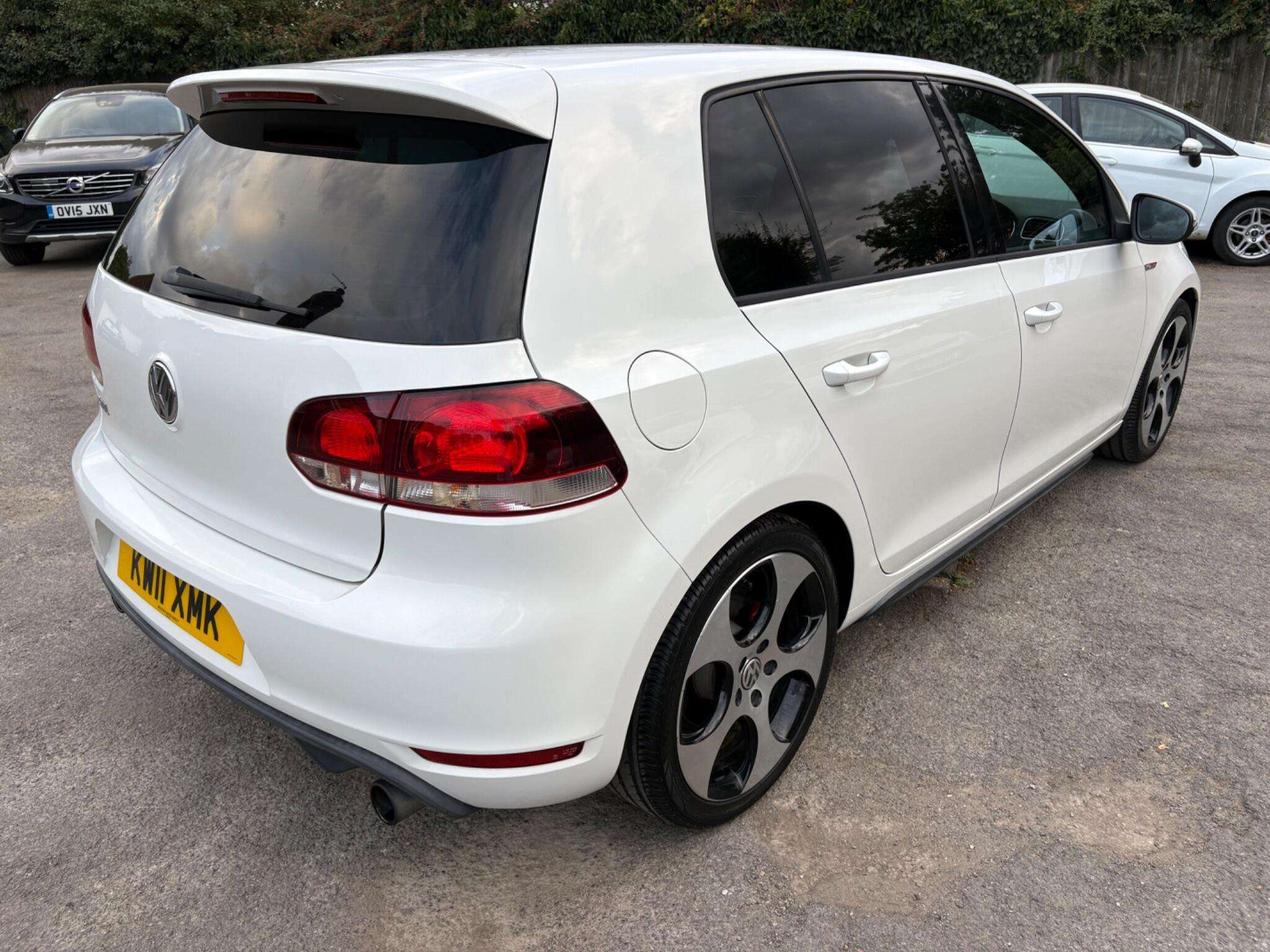 2011 VOLKSWAGEN GOLF 2011 VOLKSWAGEN GOLF