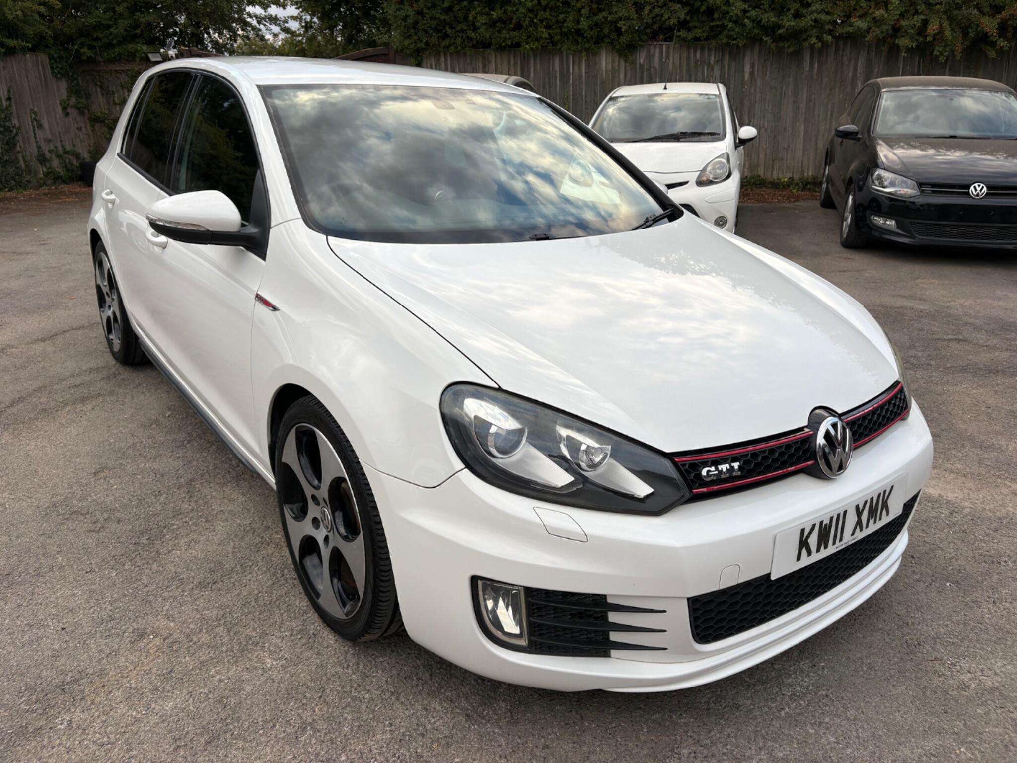 A 2011 VOLKSWAGEN GOLF 2.0 TSI GTI DSG Euro 5 5dr A 2011 VOLKSWAGEN GOLF 2.0 TSI GTI DSG Euro 5 5dr