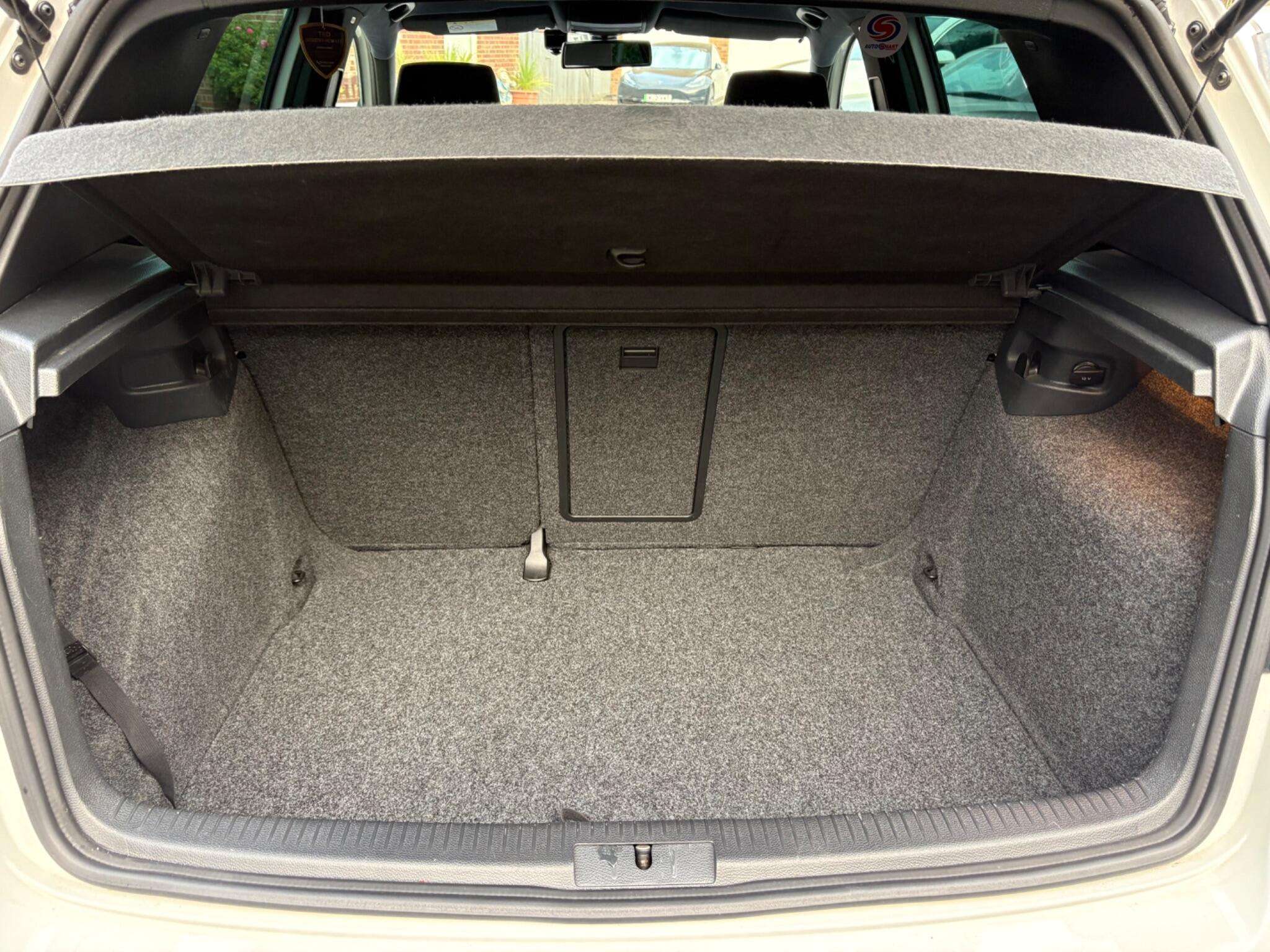 2011 VOLKSWAGEN GOLF 2011 VOLKSWAGEN GOLF