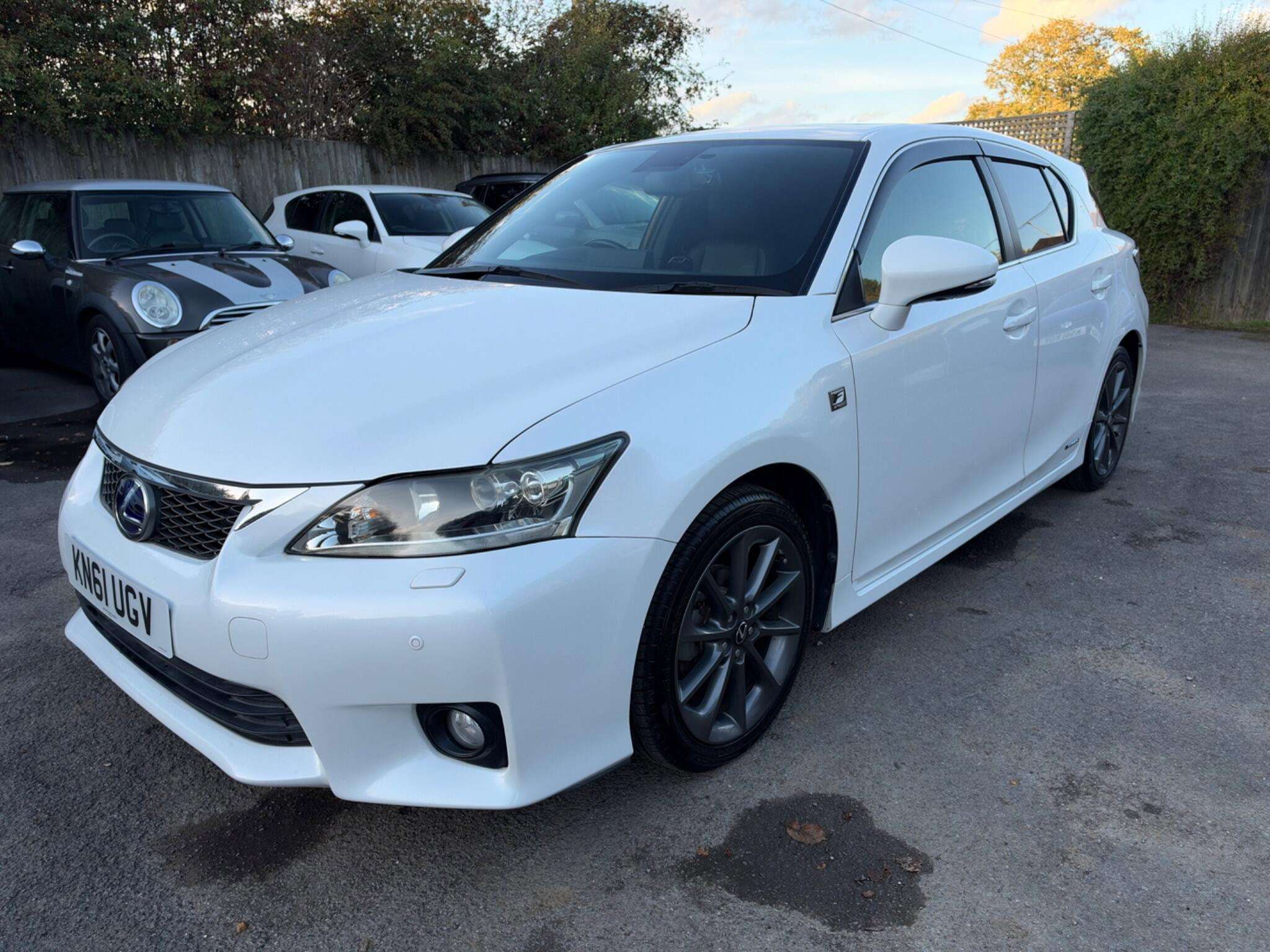 2011 LEXUS CT 2011 LEXUS CT