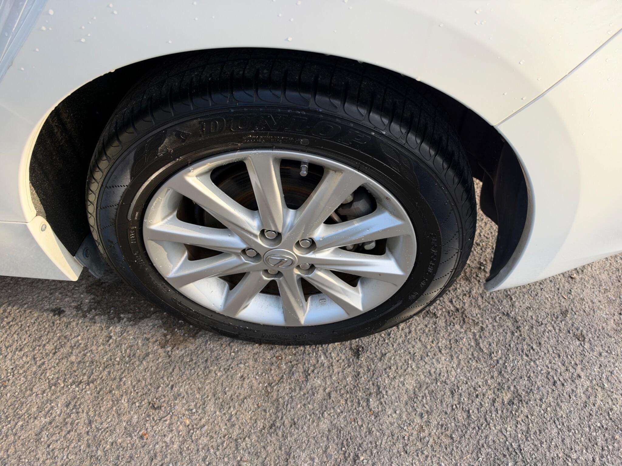 2011 LEXUS CT 2011 LEXUS CT