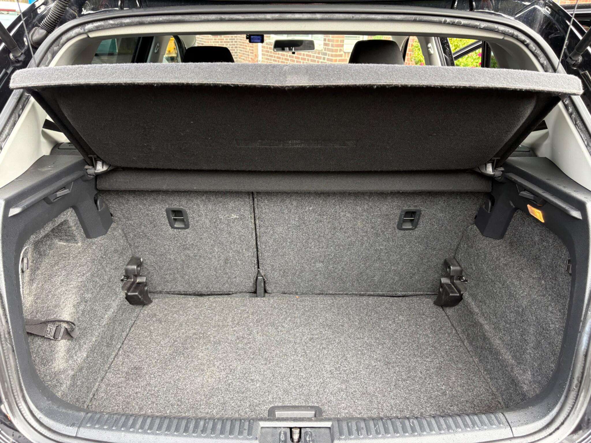 2014 VOLKSWAGEN POLO 2014 VOLKSWAGEN POLO