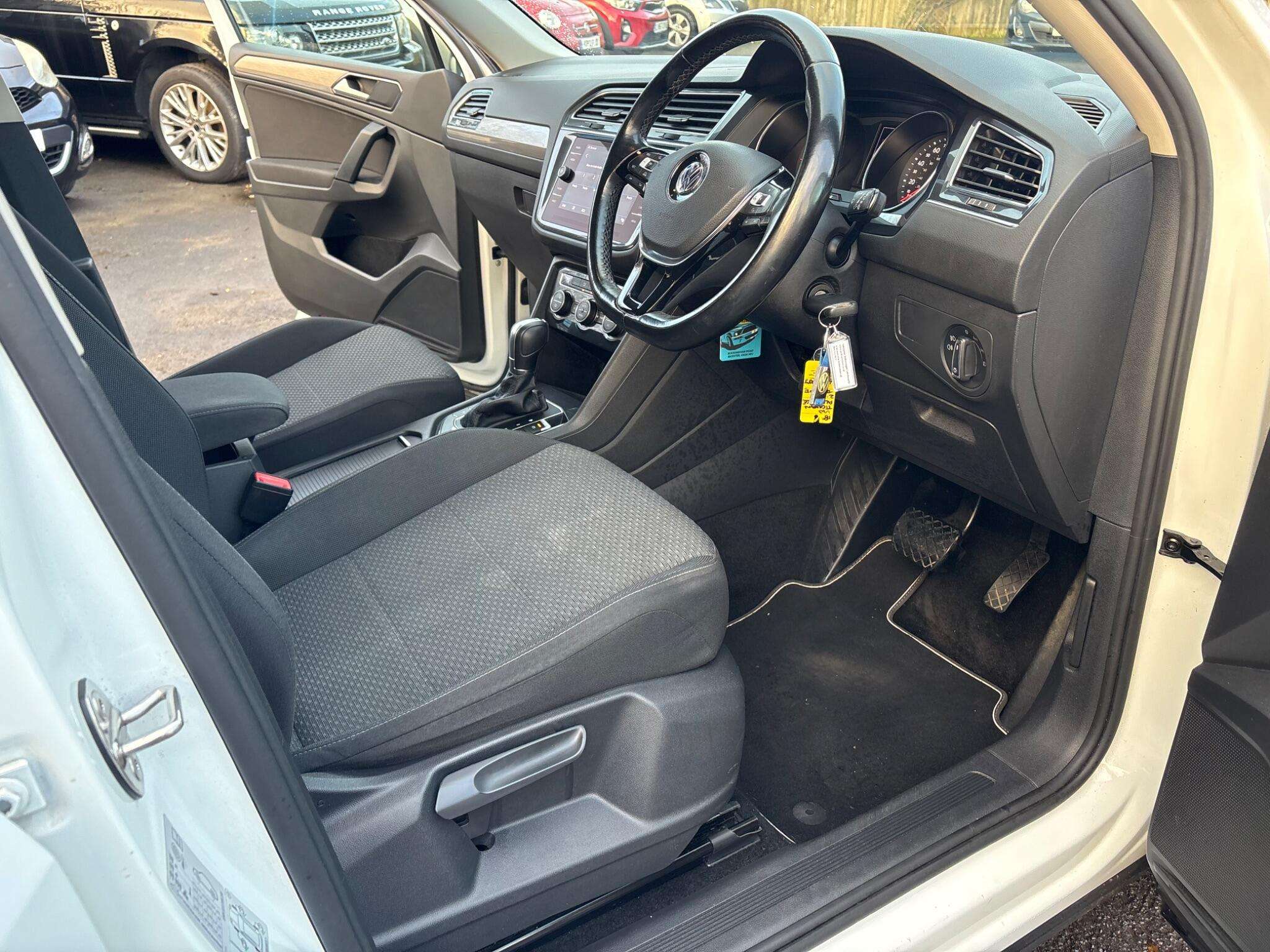 2018 VOLKSWAGEN TIGUAN ALLSPACE 2018 VOLKSWAGEN TIGUAN ALLSPACE