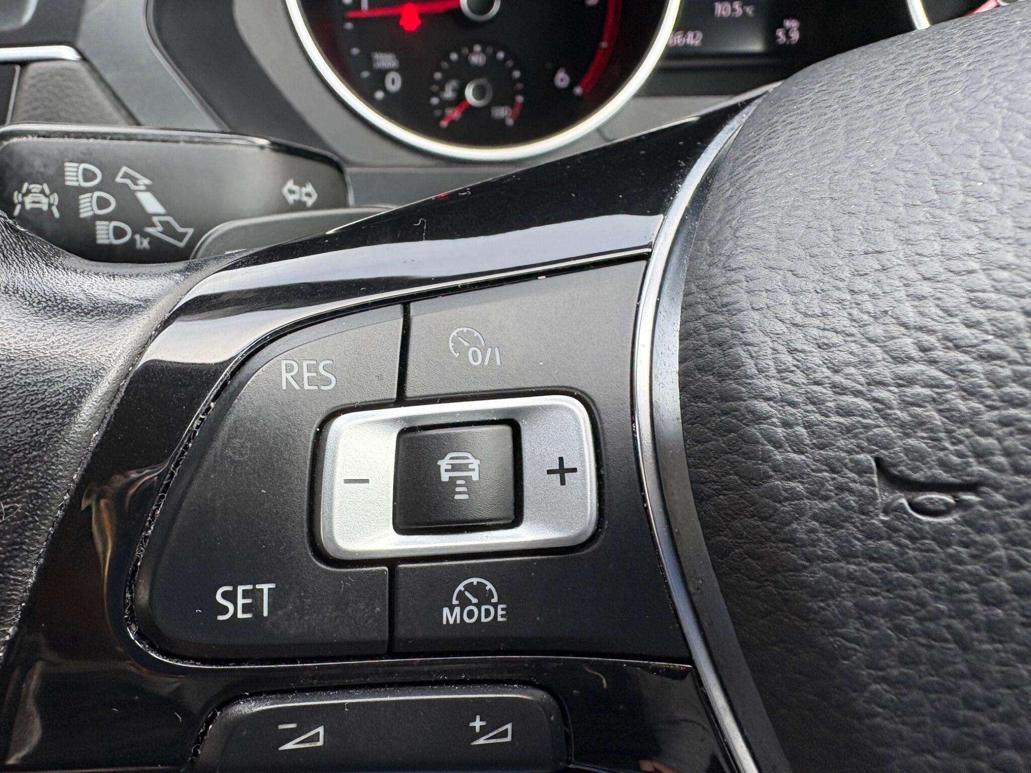 2018 VOLKSWAGEN TIGUAN ALLSPACE 2018 VOLKSWAGEN TIGUAN ALLSPACE