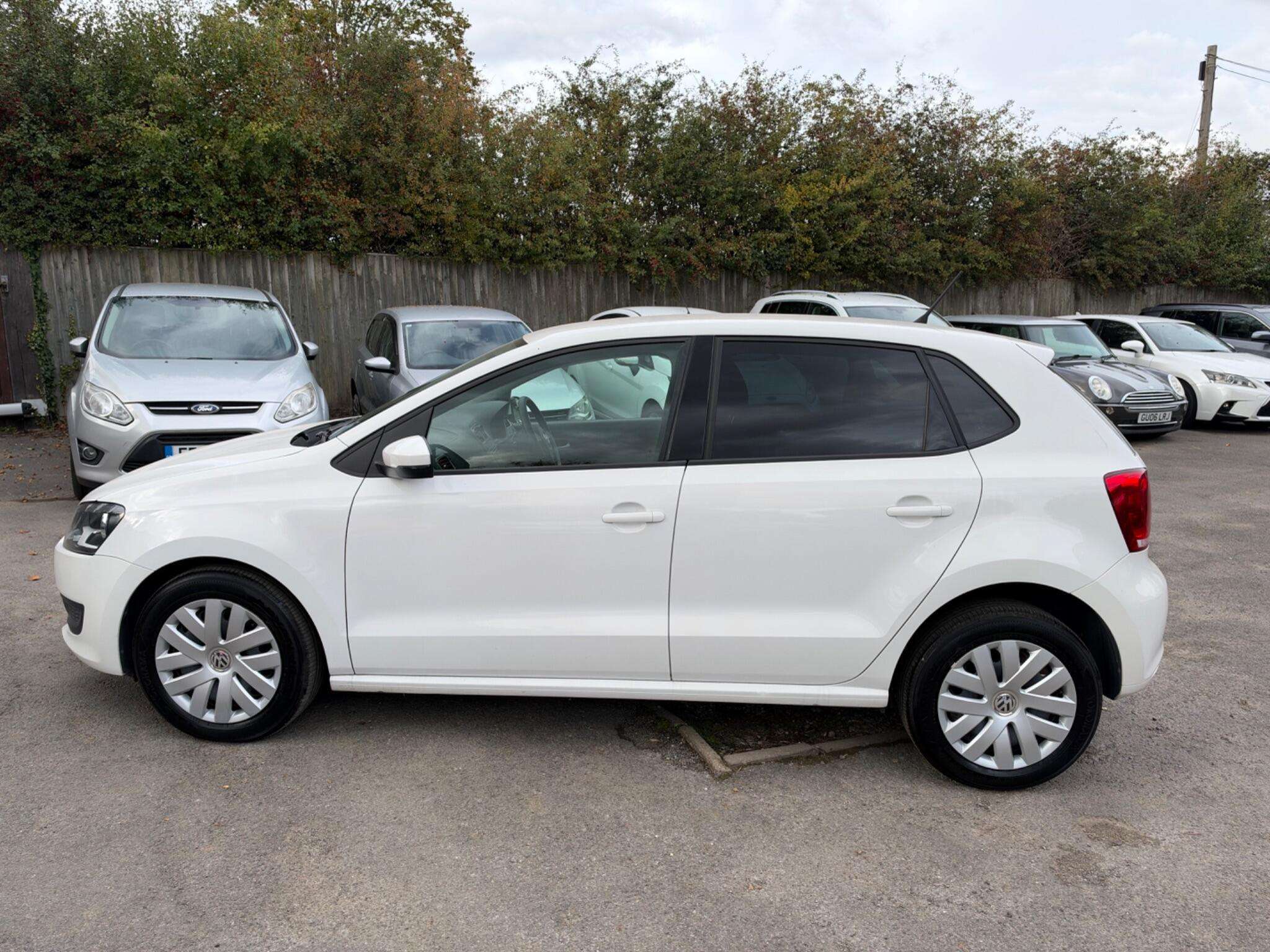 A 2011 VOLKSWAGEN POLO 1.2 Tsi petrol 5 door DSG A 2011 VOLKSWAGEN POLO 1.2 Tsi petrol 5 door DSG