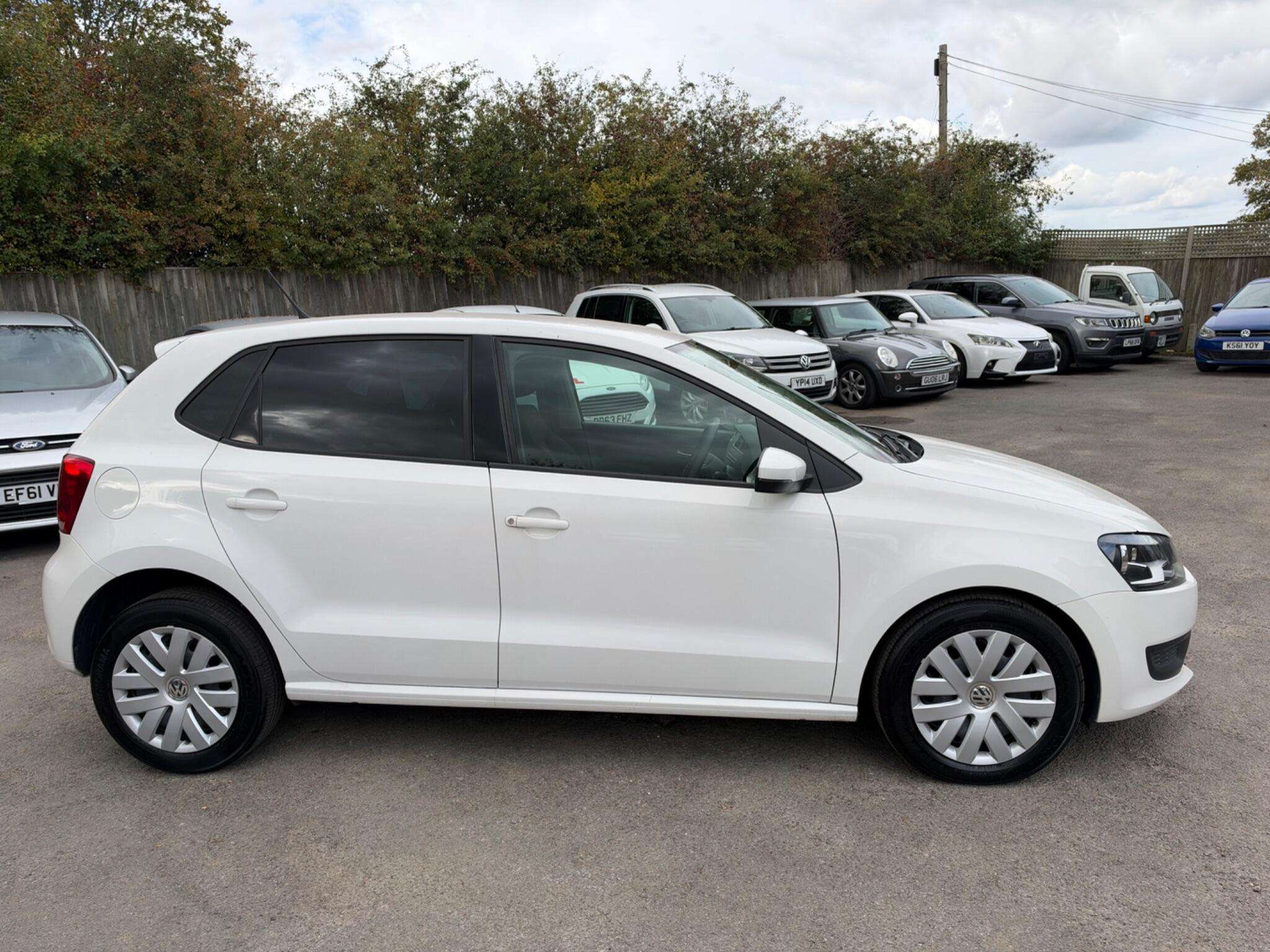 2011 VOLKSWAGEN POLO 2011 VOLKSWAGEN POLO