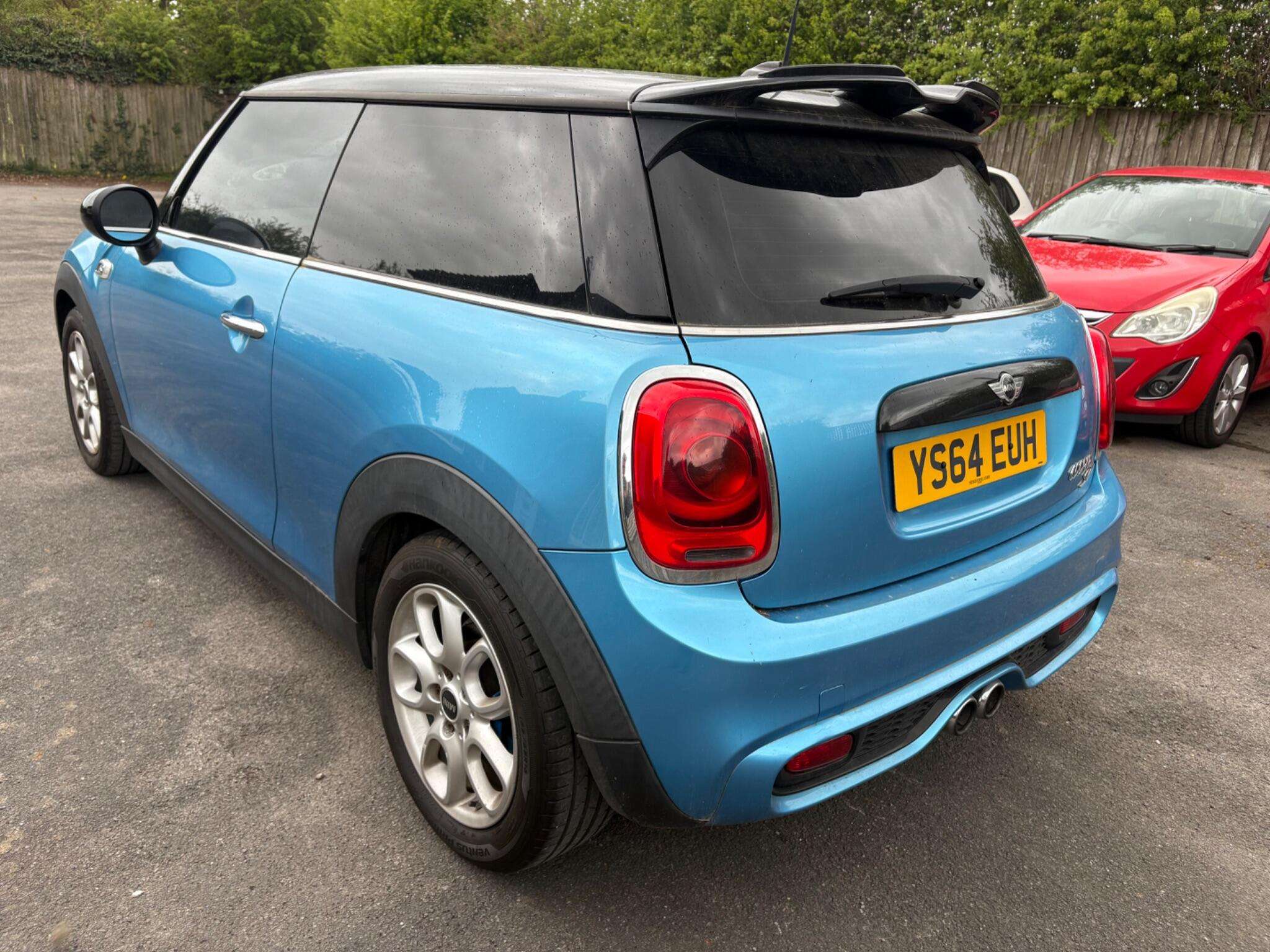 A 2014 MINI HATCH 2.0 Cooper SD Euro 6 (s/s) 3dr A 2014 MINI HATCH 2.0 Cooper SD Euro 6 (s/s) 3dr