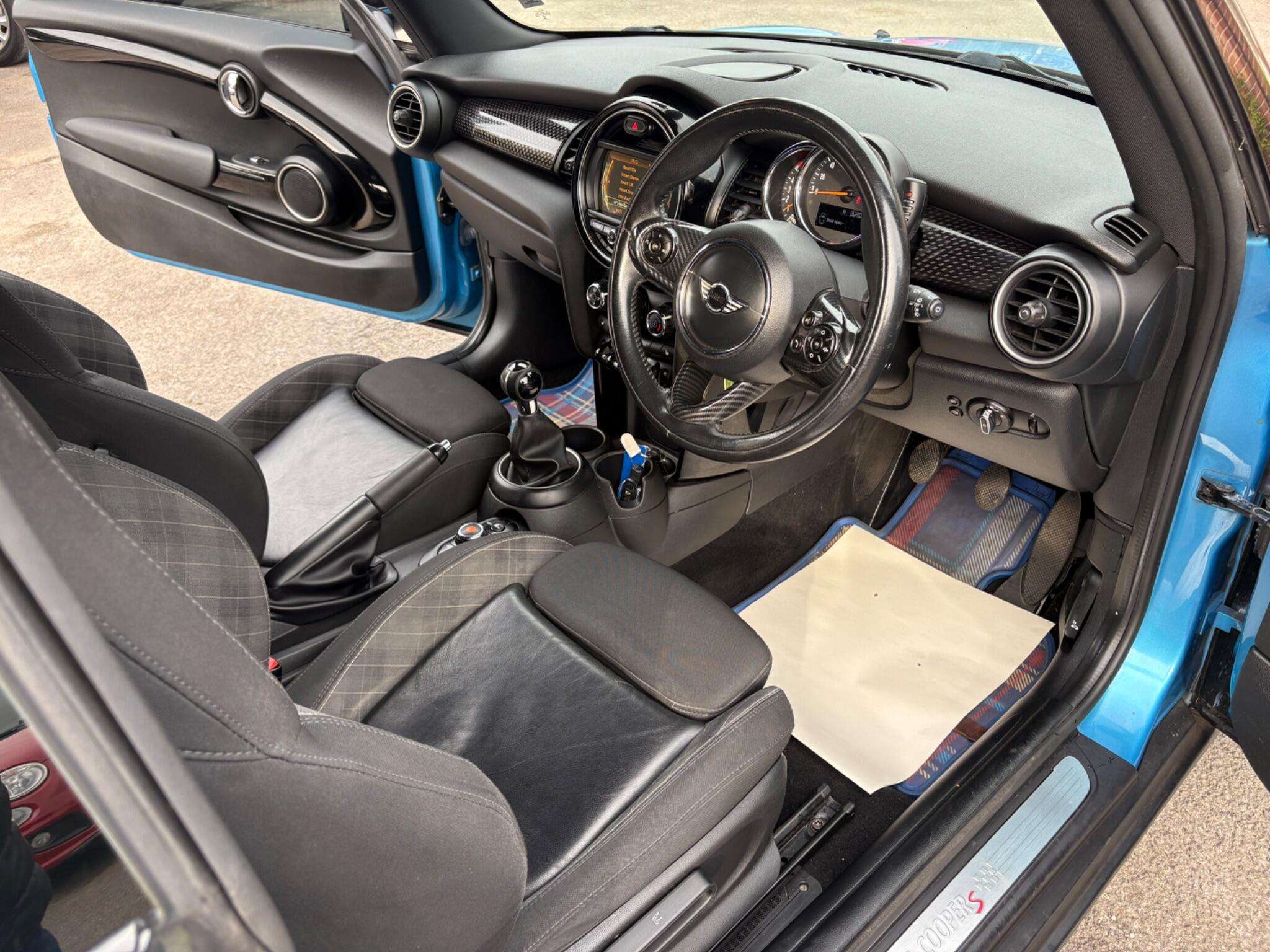 2014 MINI HATCH 2014 MINI HATCH