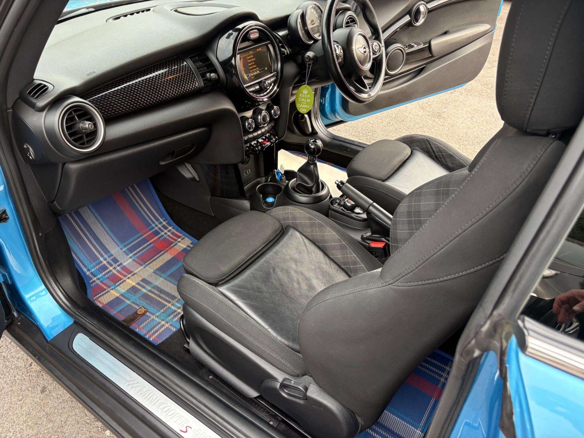 2014 MINI HATCH 2014 MINI HATCH