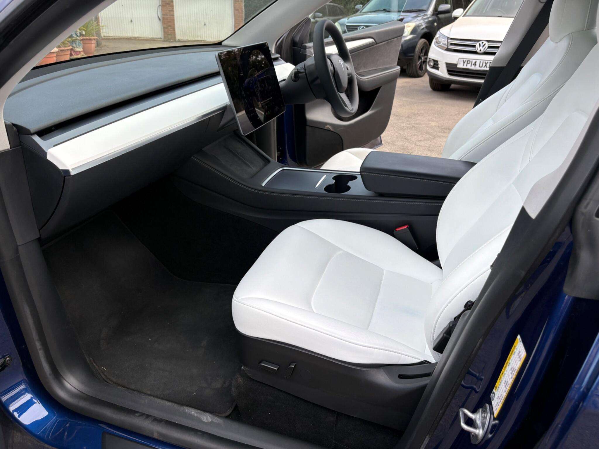 2022 TESLA MODEL Y 2022 TESLA MODEL Y