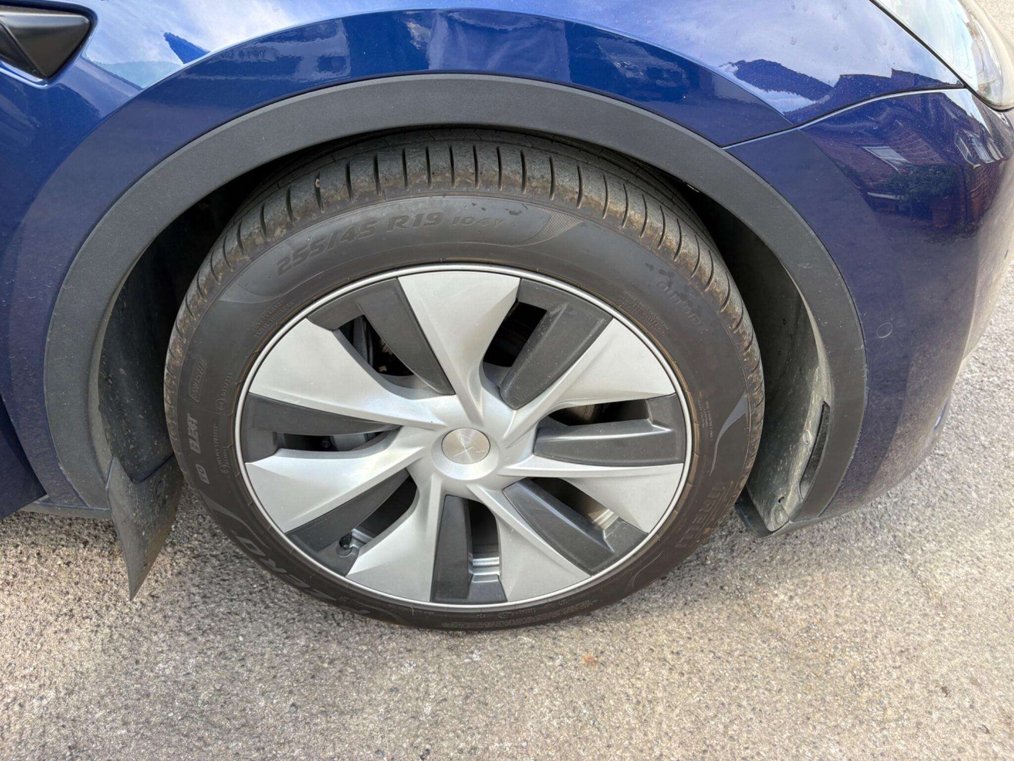 2022 TESLA MODEL Y 2022 TESLA MODEL Y