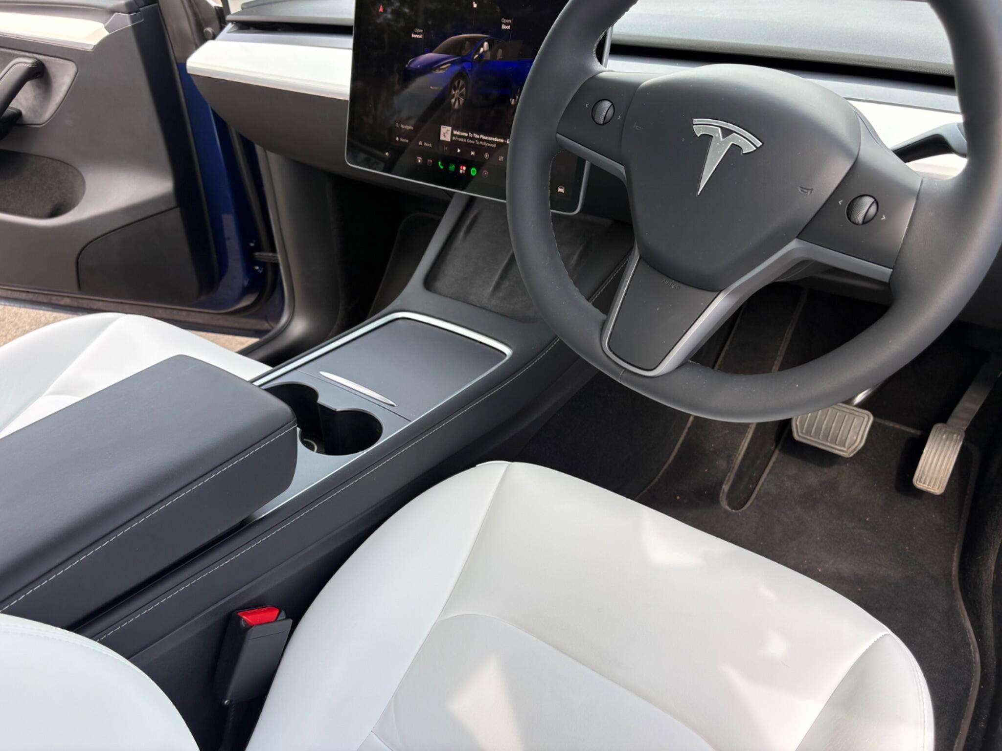 2022 TESLA MODEL Y 2022 TESLA MODEL Y
