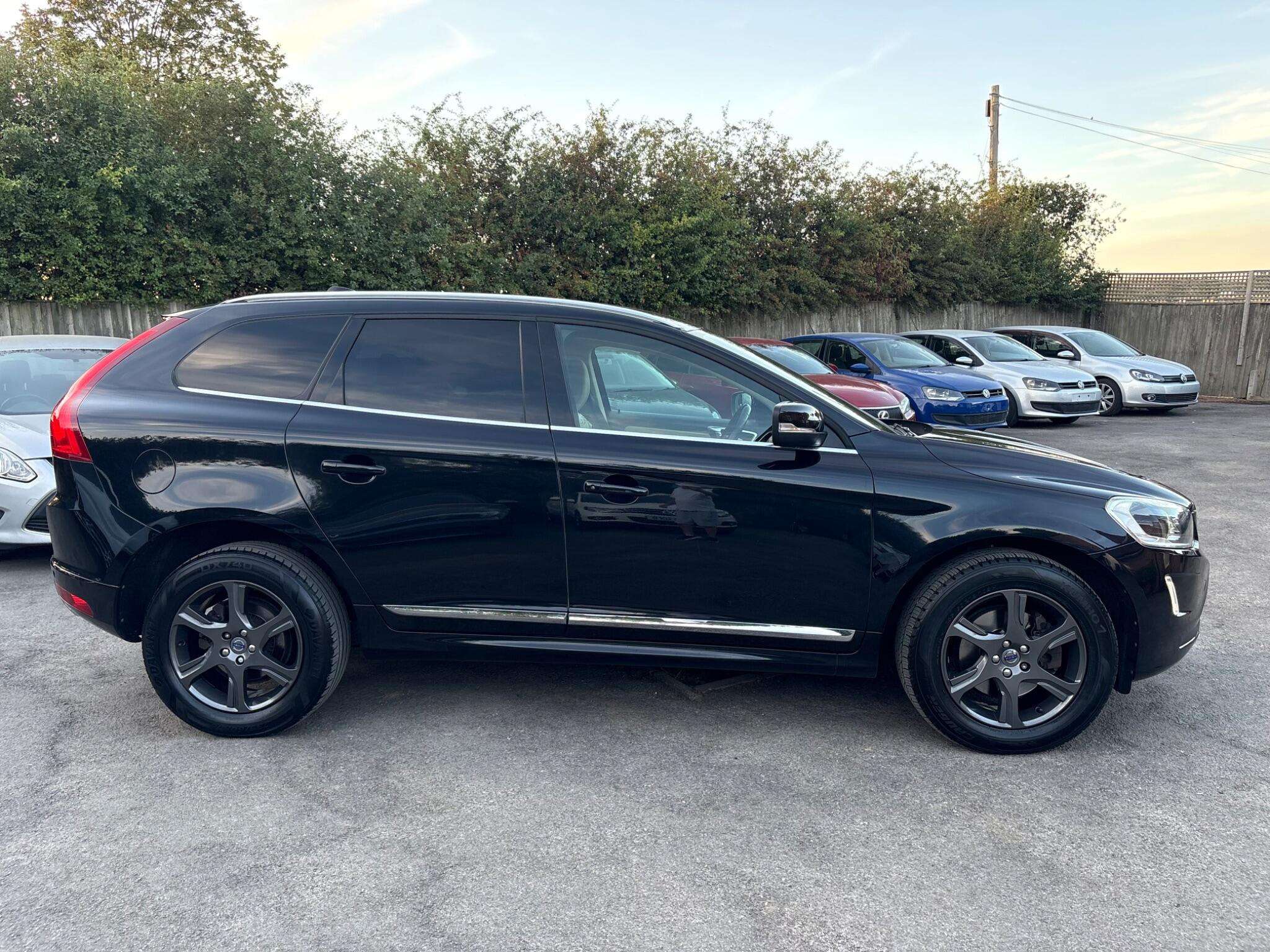 2015 VOLVO XC60 2015 VOLVO XC60