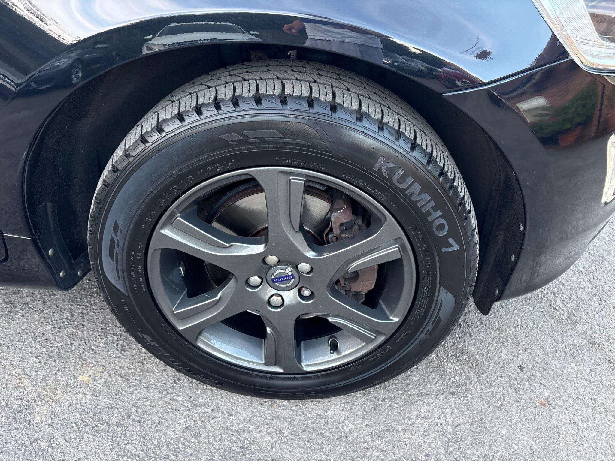 2015 VOLVO XC60 2015 VOLVO XC60