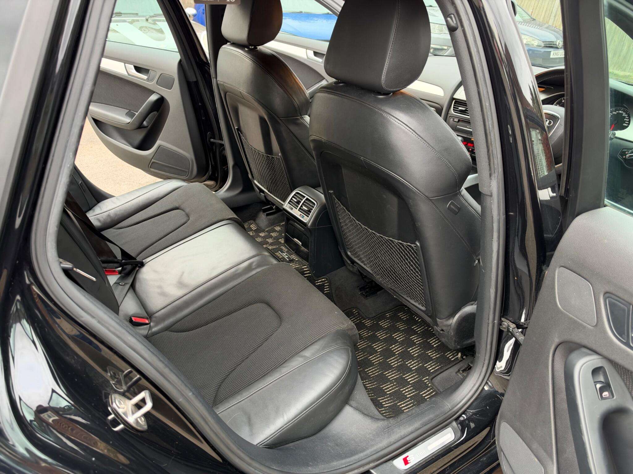 2012 AUDI A4 AVANT 2012 AUDI A4 AVANT