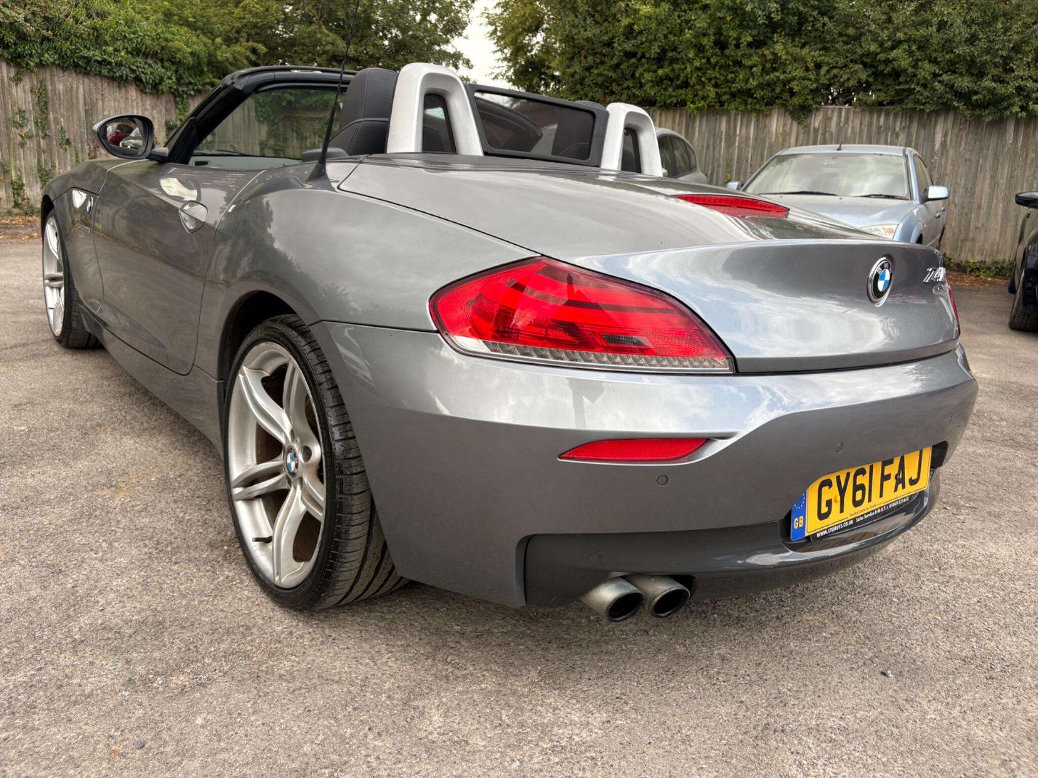 A 2011 BMW Z4 2.5 23i M Sport sDrive Euro 5 2dr A 2011 BMW Z4 2.5 23i M Sport sDrive Euro 5 2dr