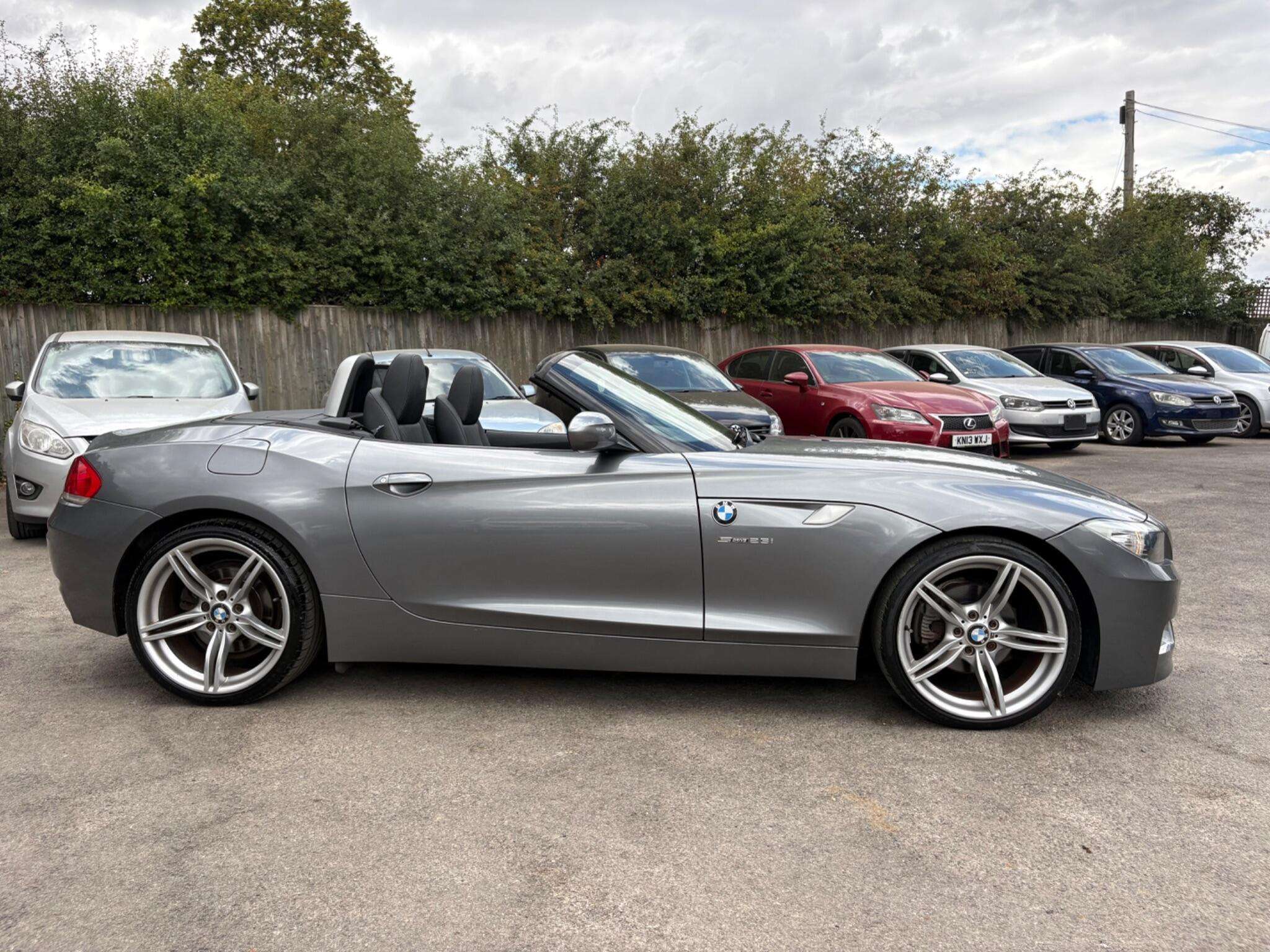 A 2011 BMW Z4 2.5 23i M Sport sDrive Euro 5 2dr A 2011 BMW Z4 2.5 23i M Sport sDrive Euro 5 2dr