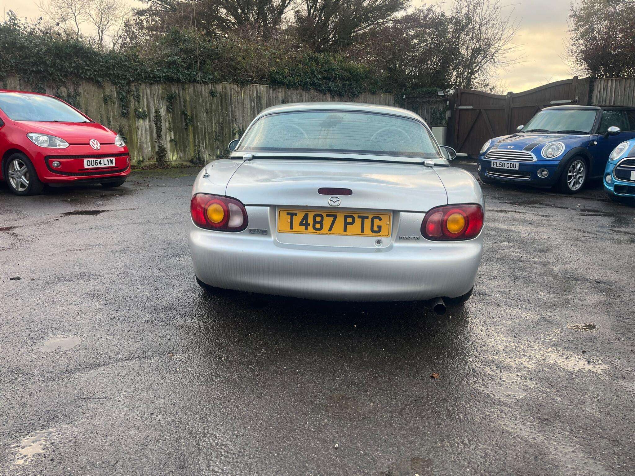 1999 MAZDA MX-5 1999 MAZDA MX-5