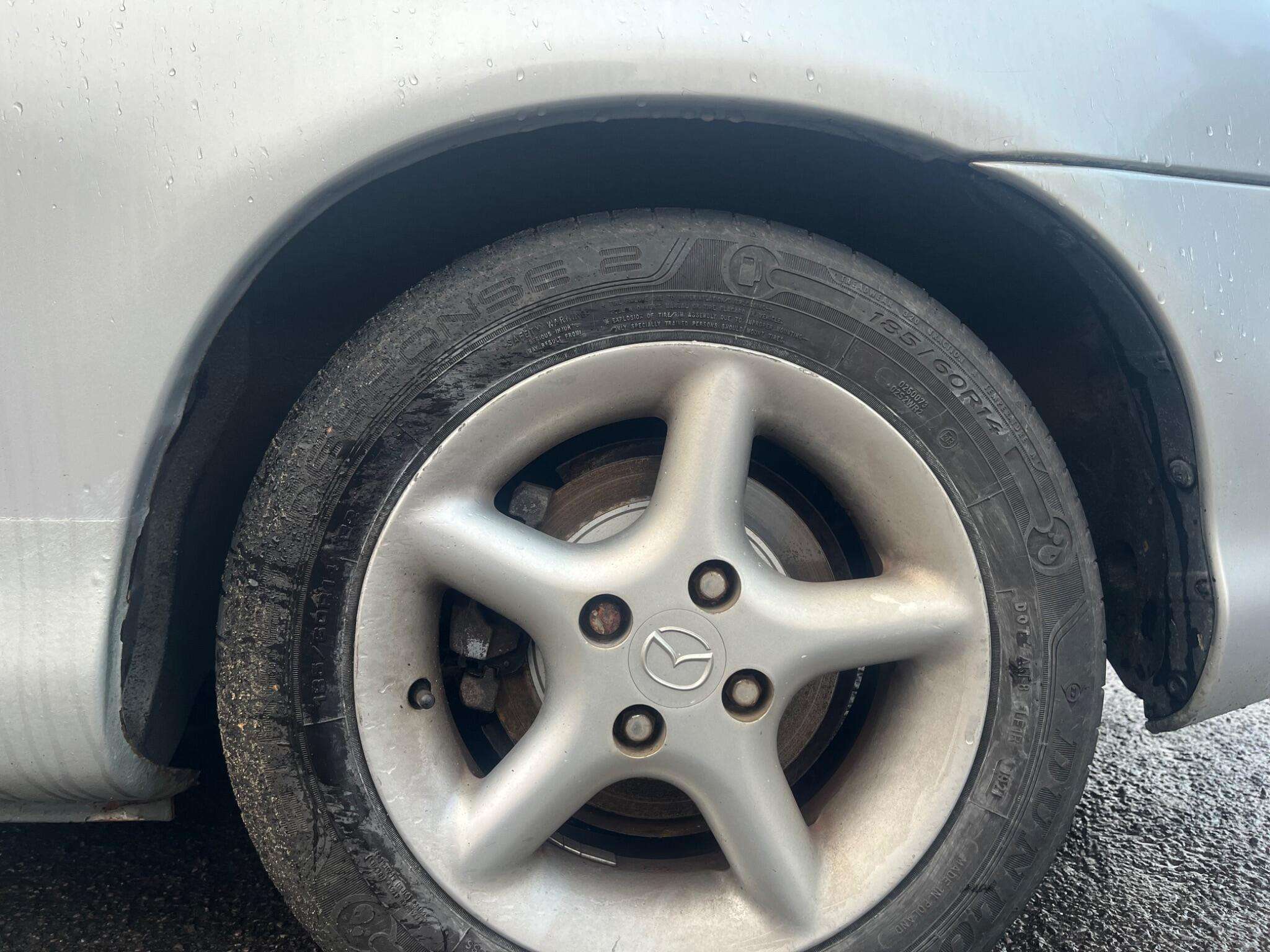 1999 MAZDA MX-5 1999 MAZDA MX-5