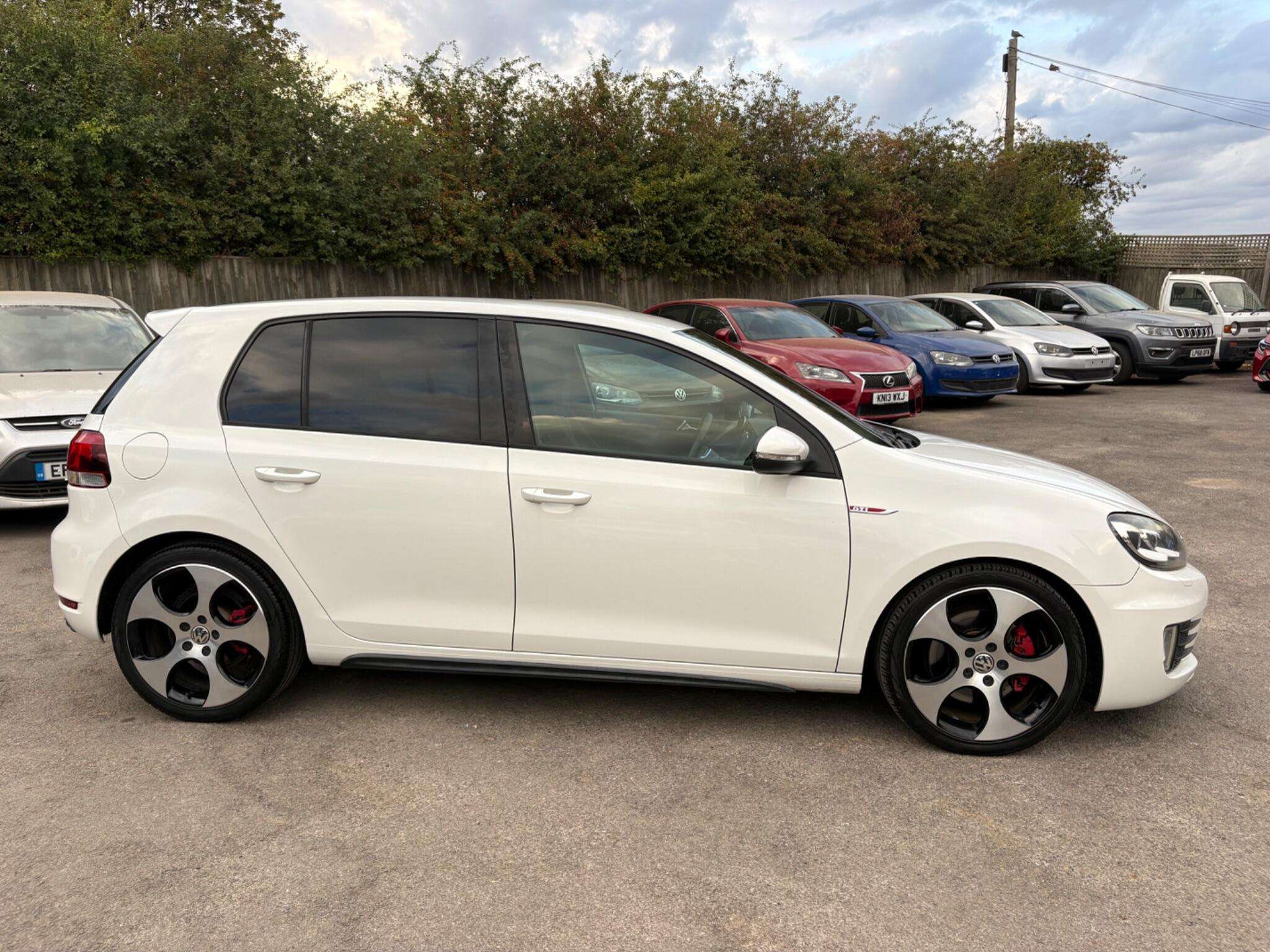 A 2011 VOLKSWAGEN GOLF 2.0 TSI GTI DSG Euro 5 5dr A 2011 VOLKSWAGEN GOLF 2.0 TSI GTI DSG Euro 5 5dr