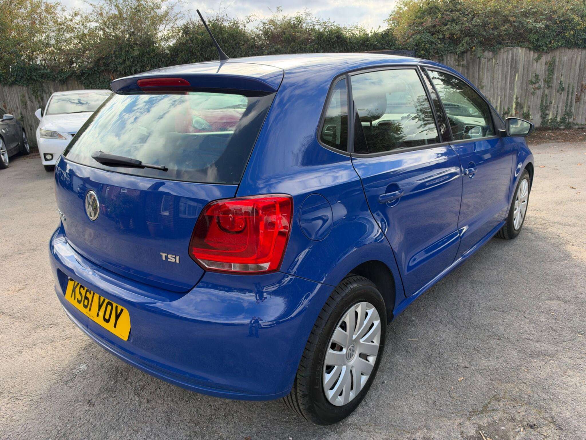 2011 VOLKSWAGEN POLO 2011 VOLKSWAGEN POLO