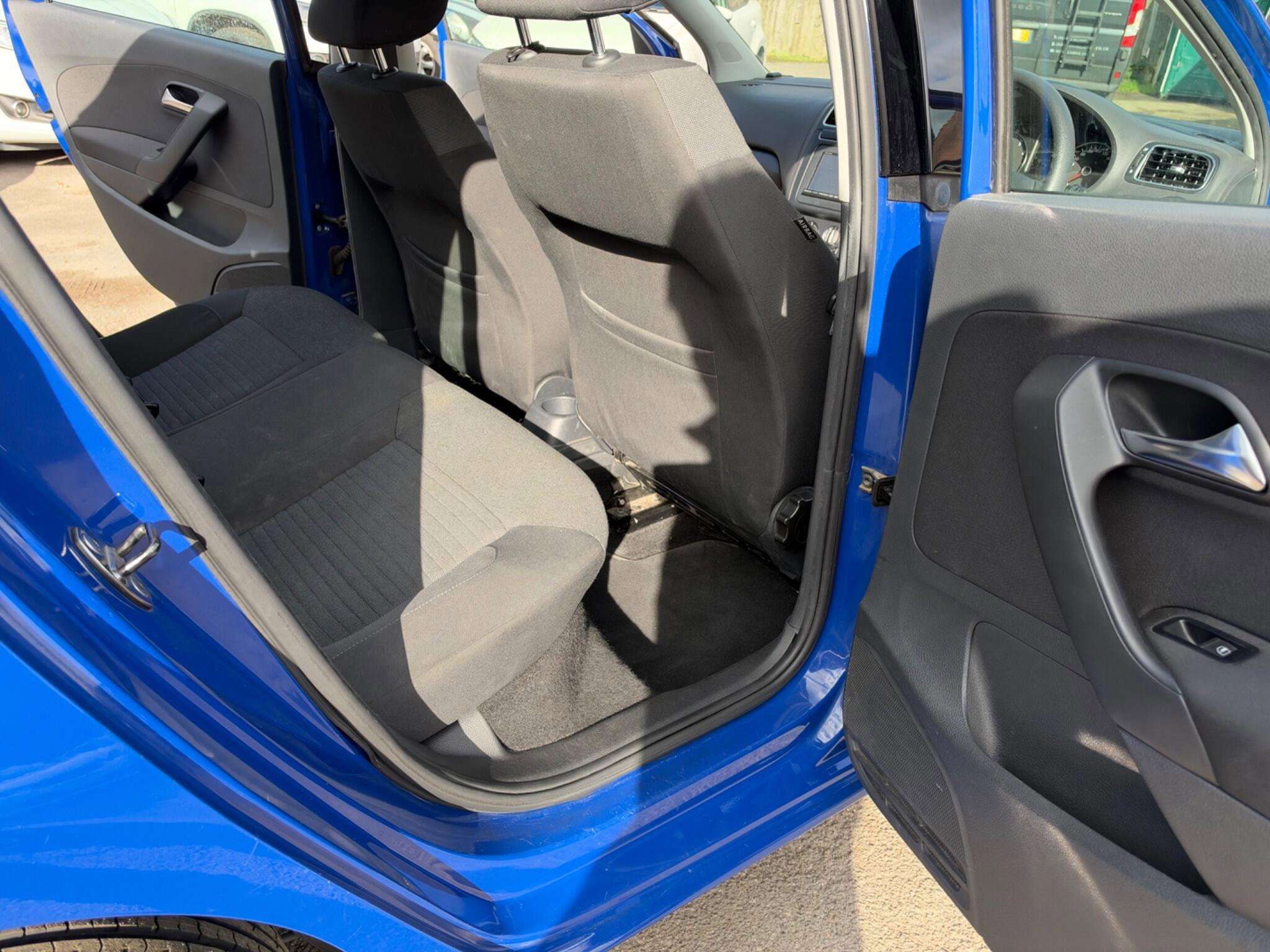 2011 VOLKSWAGEN POLO 2011 VOLKSWAGEN POLO