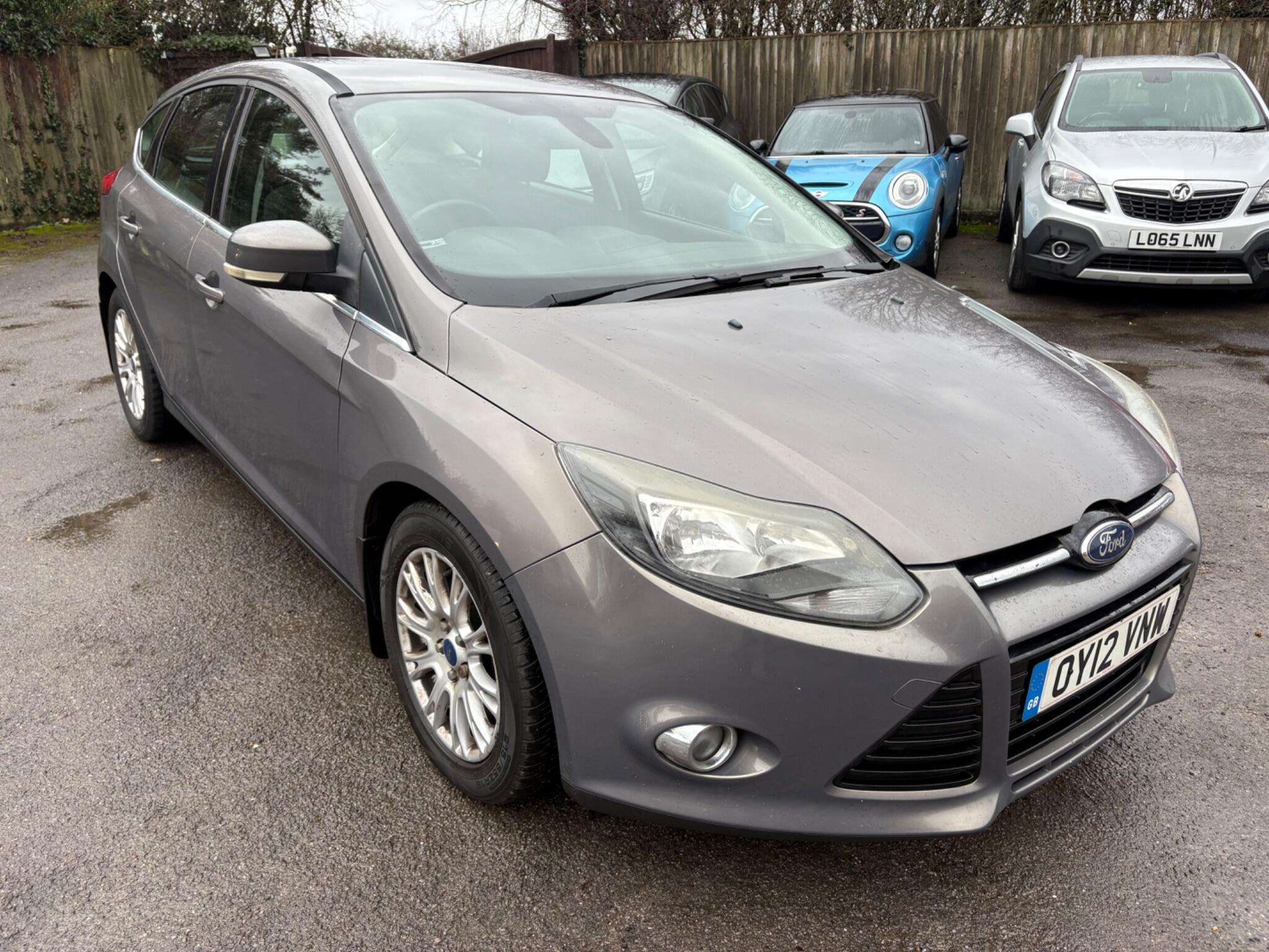 A 2012 FORD FOCUS 1.6T EcoBoost Titanium Euro 5 (s/s) 5dr A 2012 FORD FOCUS 1.6T EcoBoost Titanium Euro 5 (s/s) 5dr