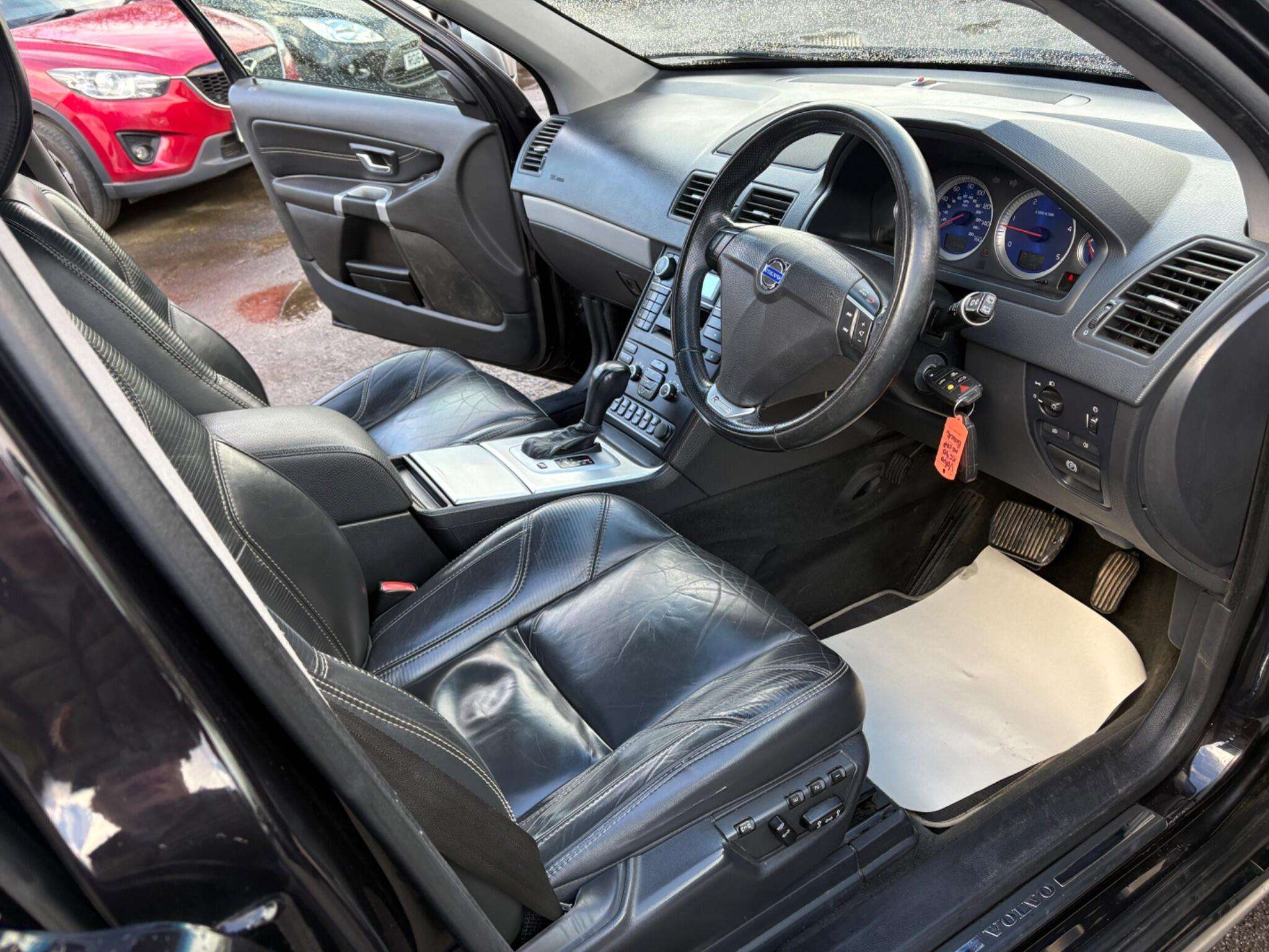 2013 VOLVO XC90 2013 VOLVO XC90