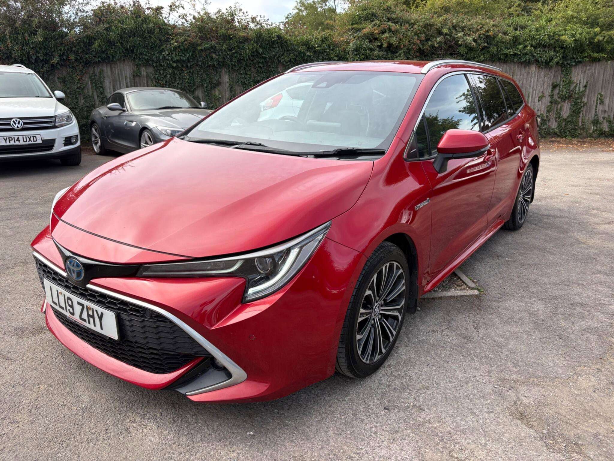 A 2019 TOYOTA COROLLA 1.8 VVT-h Excel Touring Sports CVT Euro 6 (s/s) 5dr A 2019 TOYOTA COROLLA 1.8 VVT-h Excel Touring Sports CVT Euro 6 (s/s) 5dr