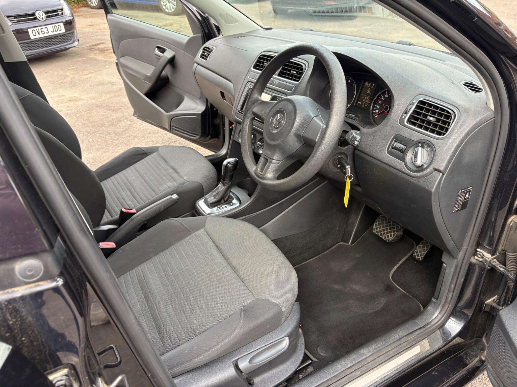 2011 VOLKSWAGEN POLO 2011 VOLKSWAGEN POLO