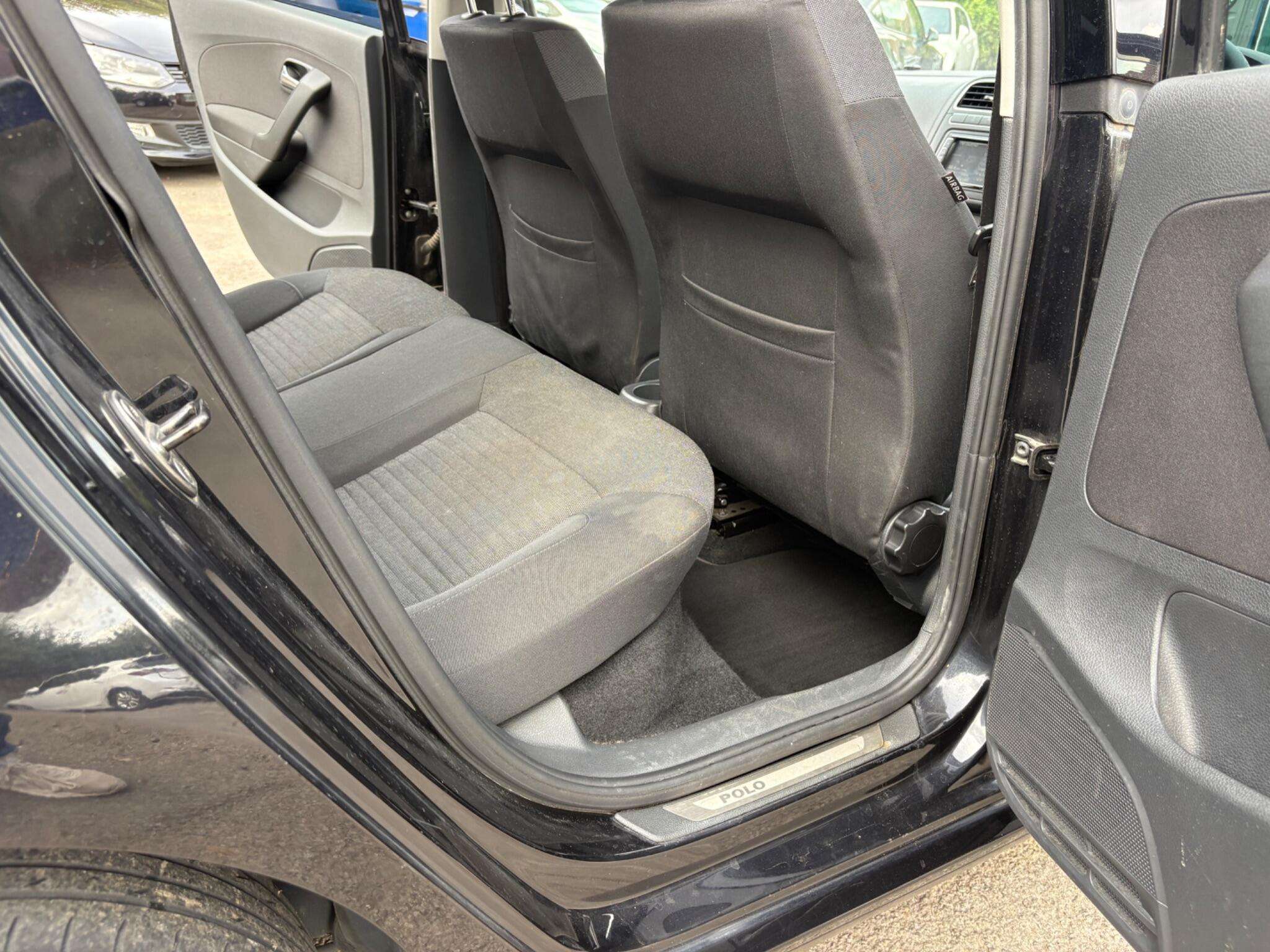 2011 VOLKSWAGEN POLO 2011 VOLKSWAGEN POLO