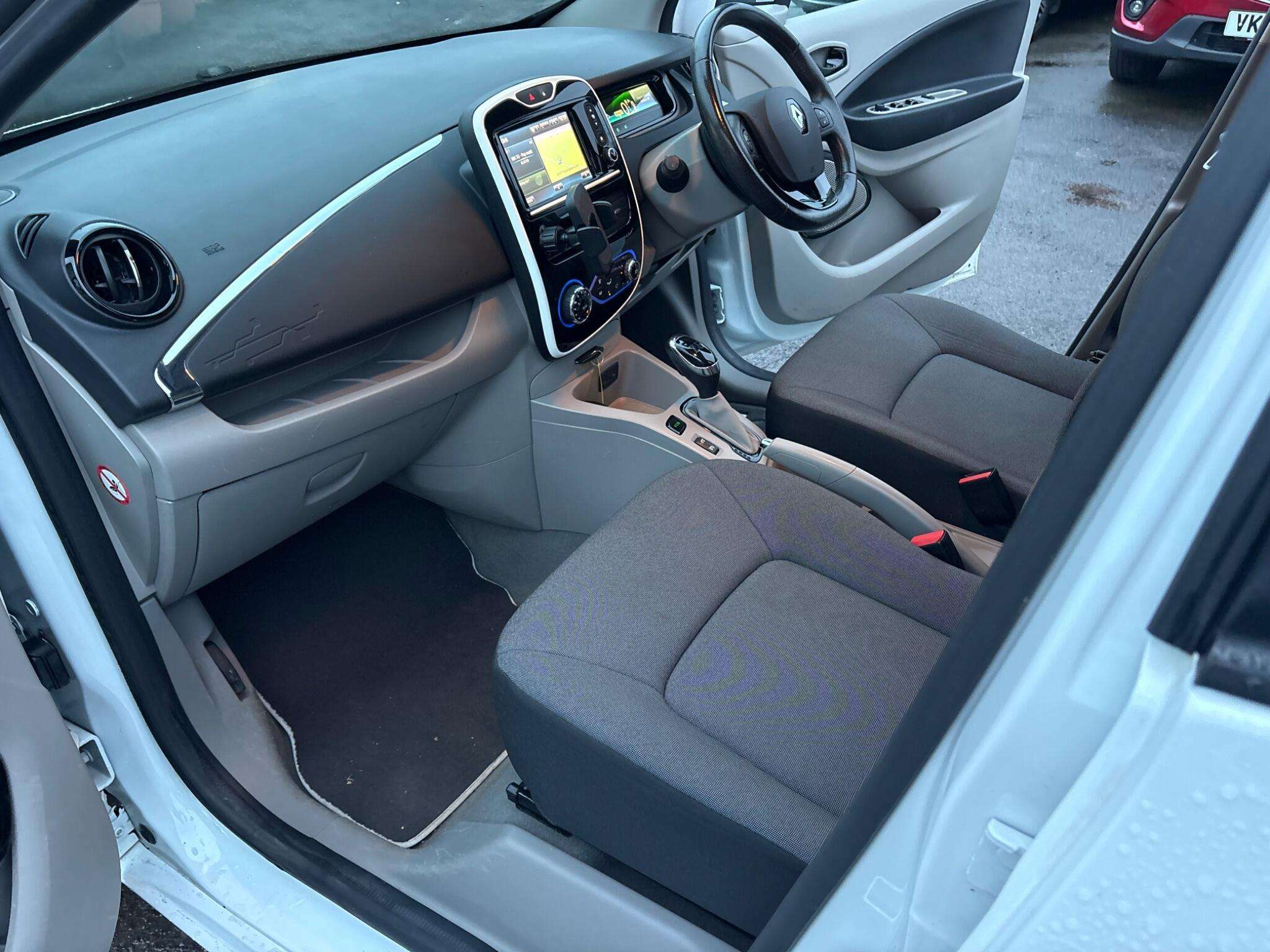 2016 RENAULT ZOE 2016 RENAULT ZOE