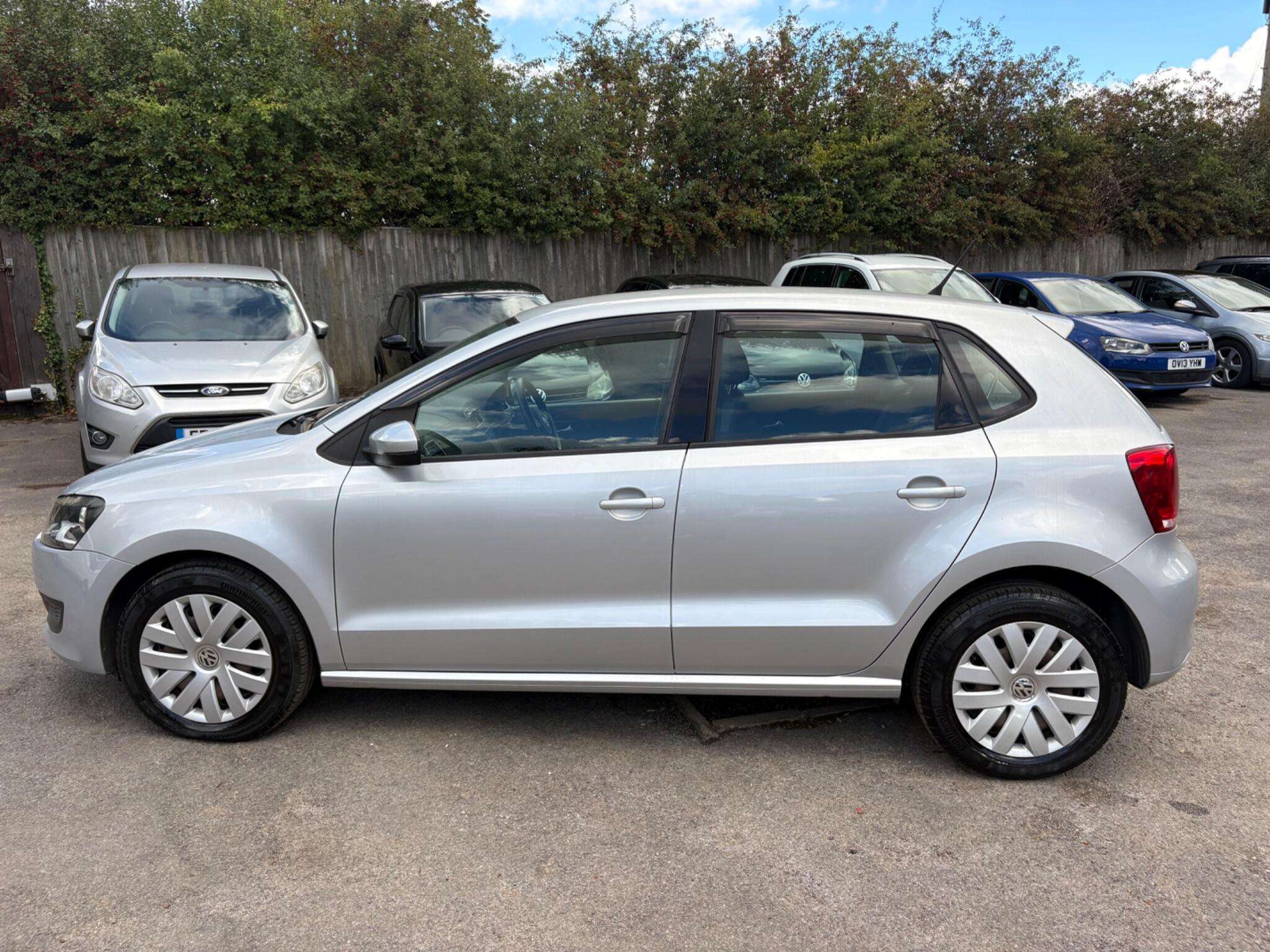 A 2010 VOLKSWAGEN POLO 1.2 Tsi comfort 5 door dsg automatic A 2010 VOLKSWAGEN POLO 1.2 Tsi comfort 5 door dsg automatic