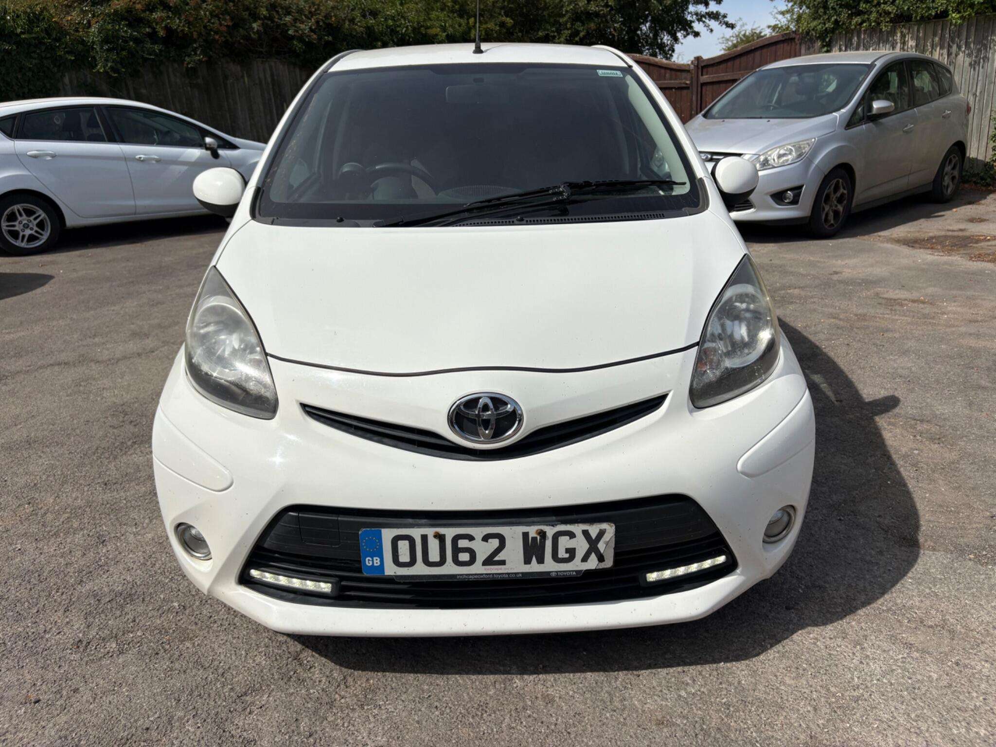 2012 TOYOTA AYGO 2012 TOYOTA AYGO