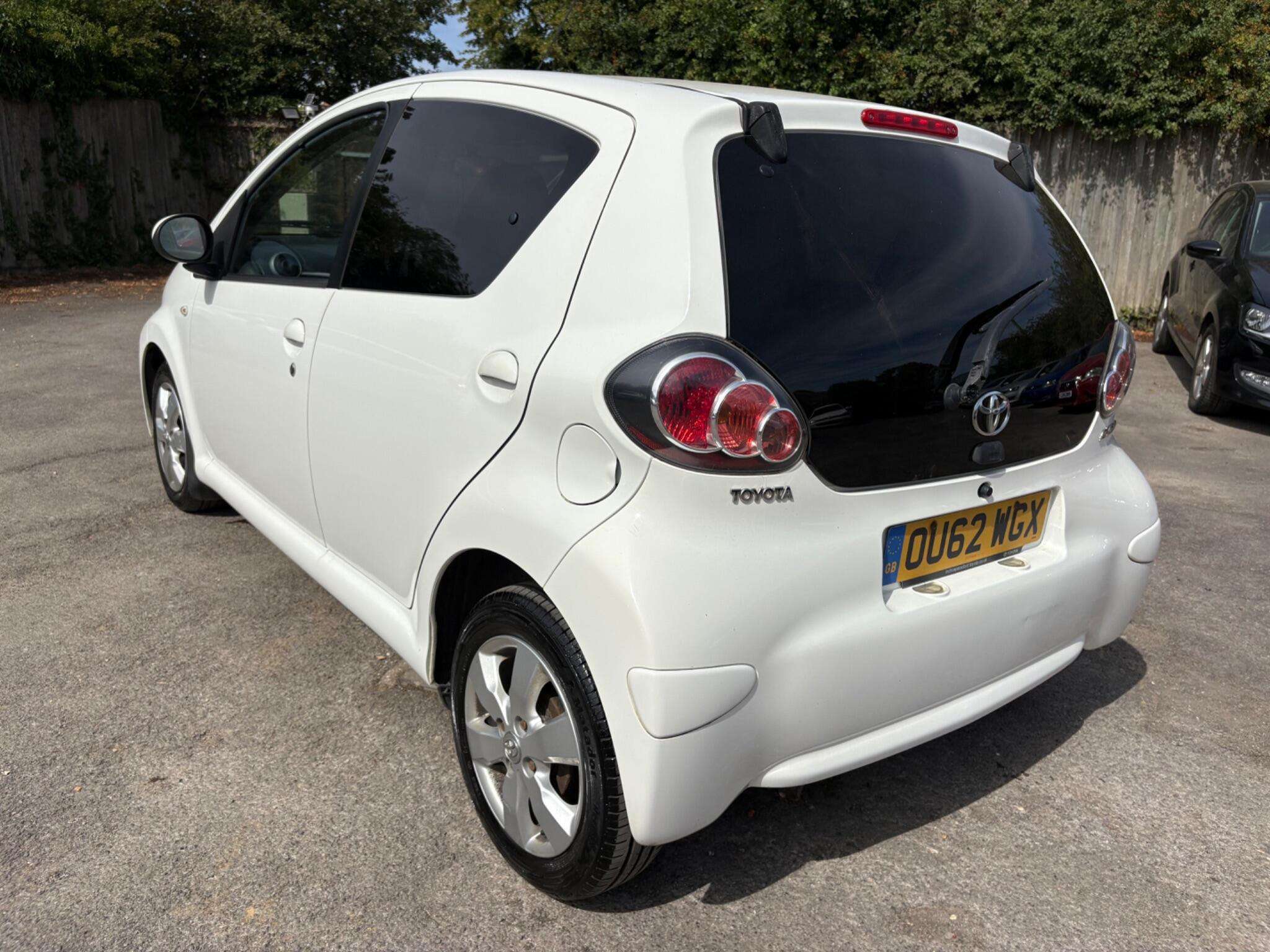 2012 TOYOTA AYGO 2012 TOYOTA AYGO
