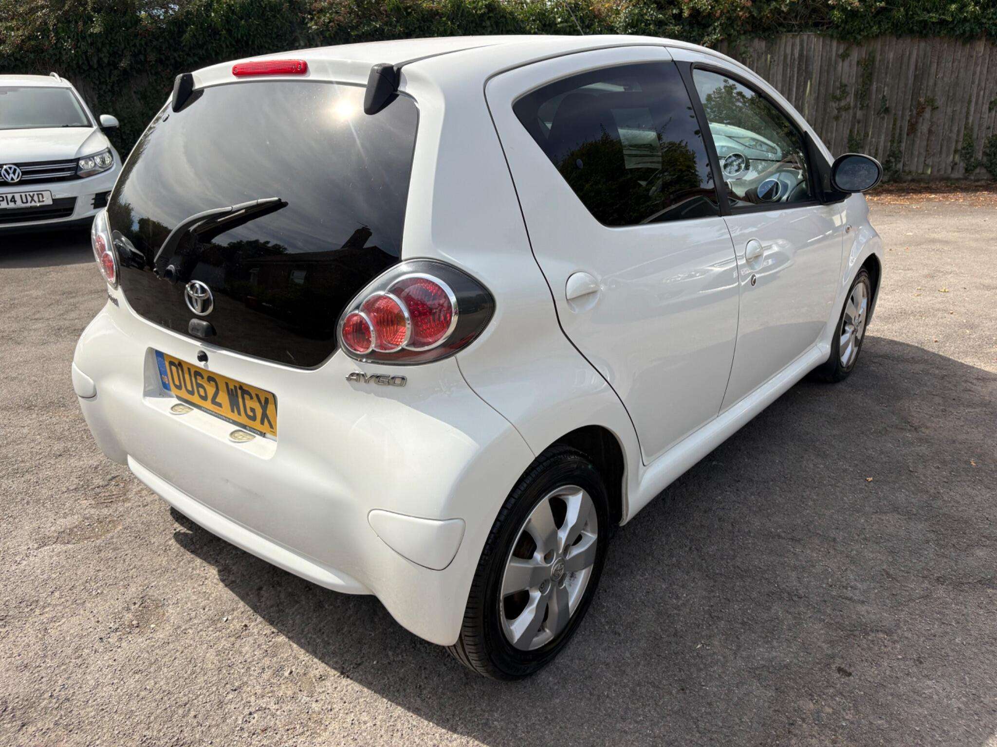 2012 TOYOTA AYGO 2012 TOYOTA AYGO