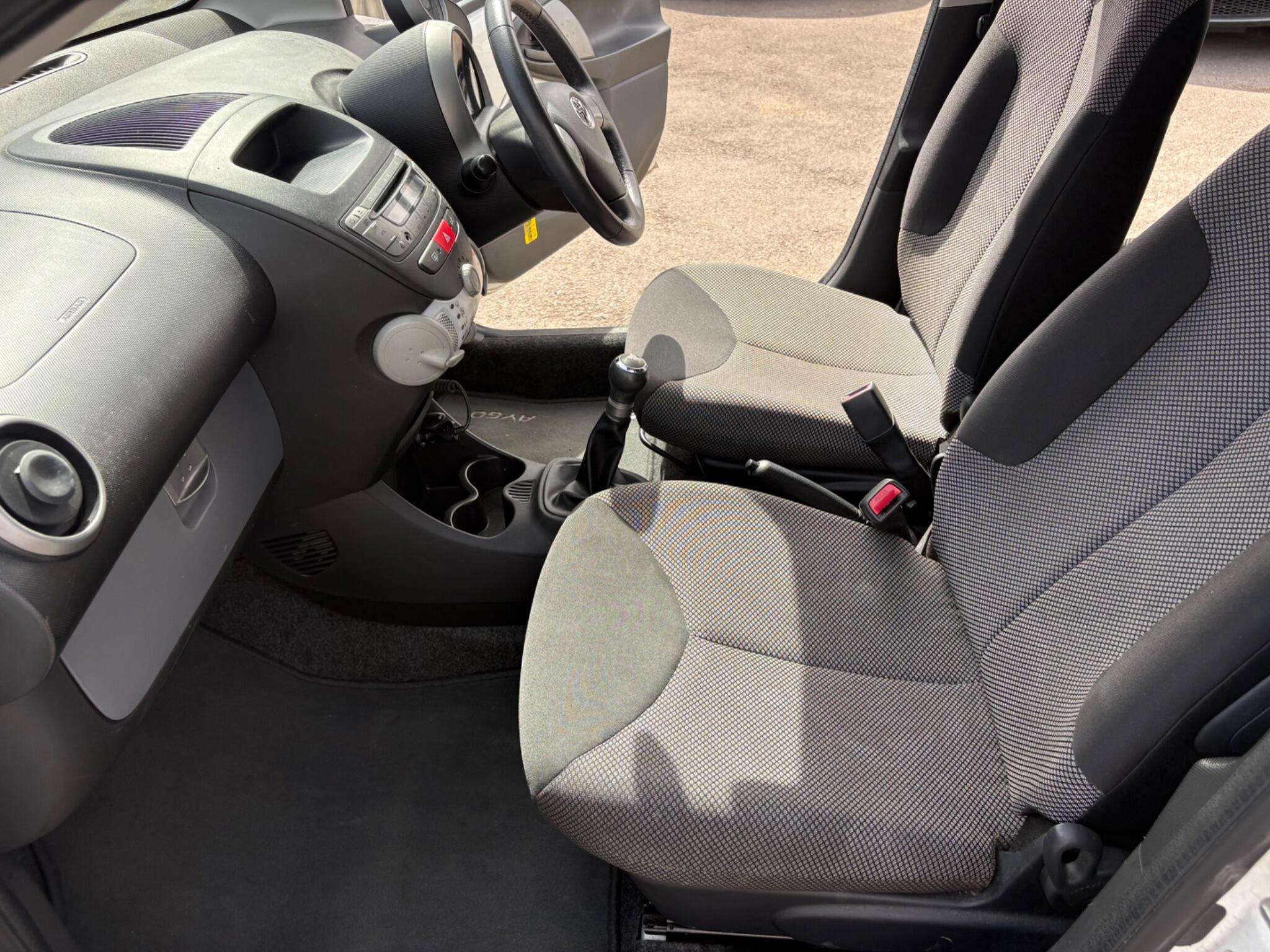2012 TOYOTA AYGO 2012 TOYOTA AYGO
