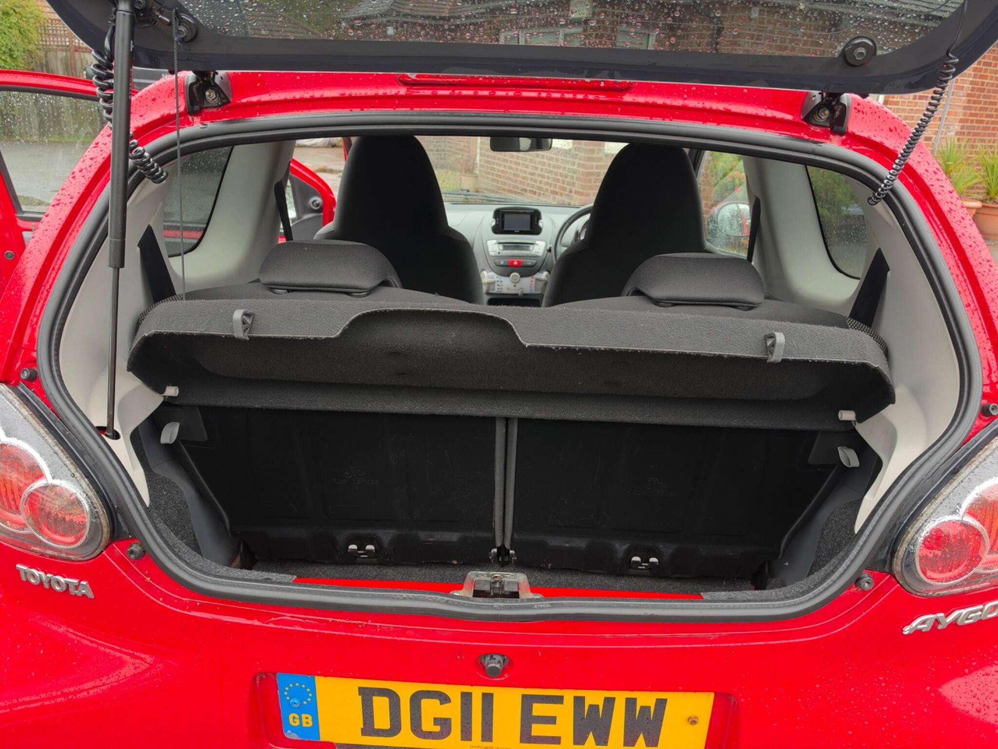 2011 TOYOTA AYGO 2011 TOYOTA AYGO