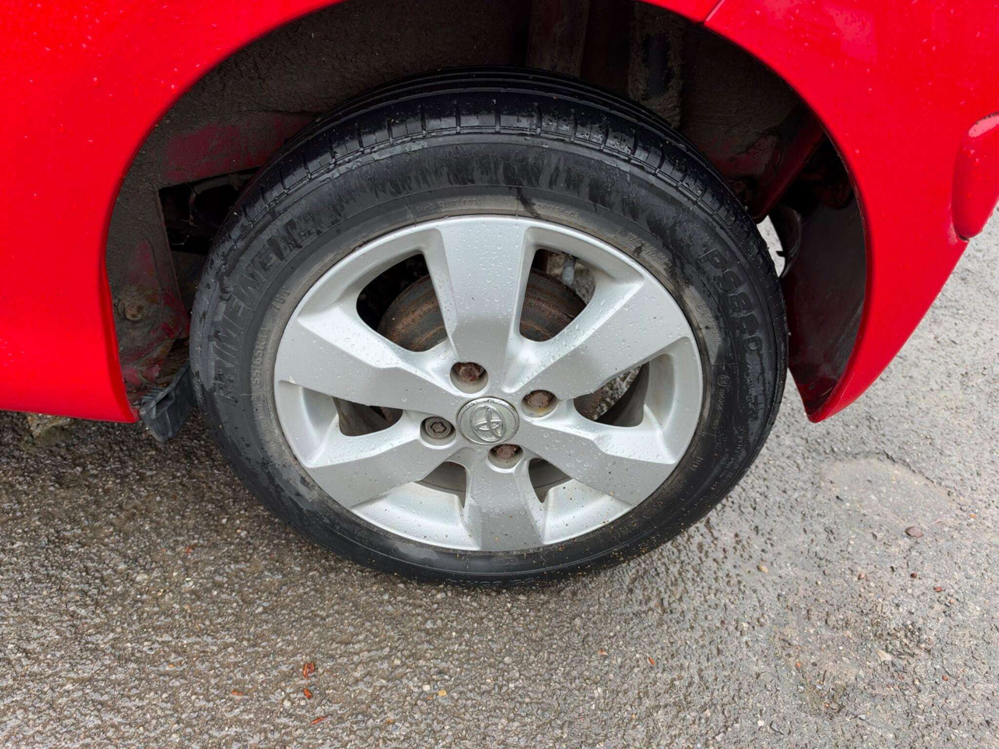 2011 TOYOTA AYGO 2011 TOYOTA AYGO