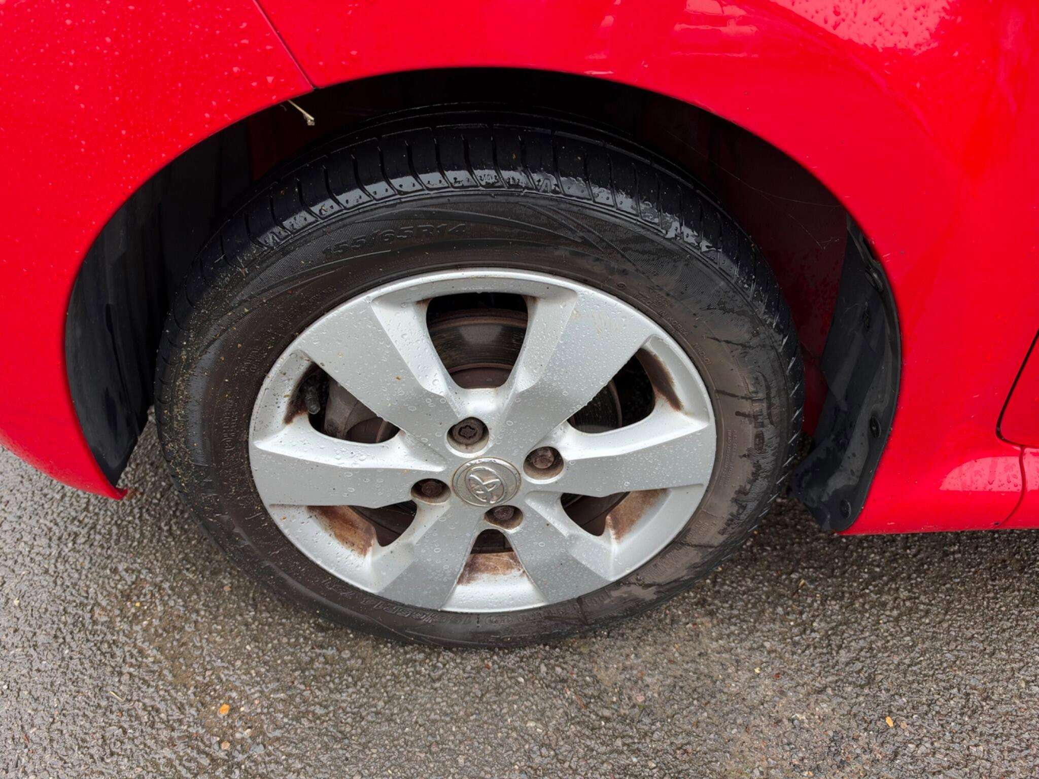 2011 TOYOTA AYGO 2011 TOYOTA AYGO