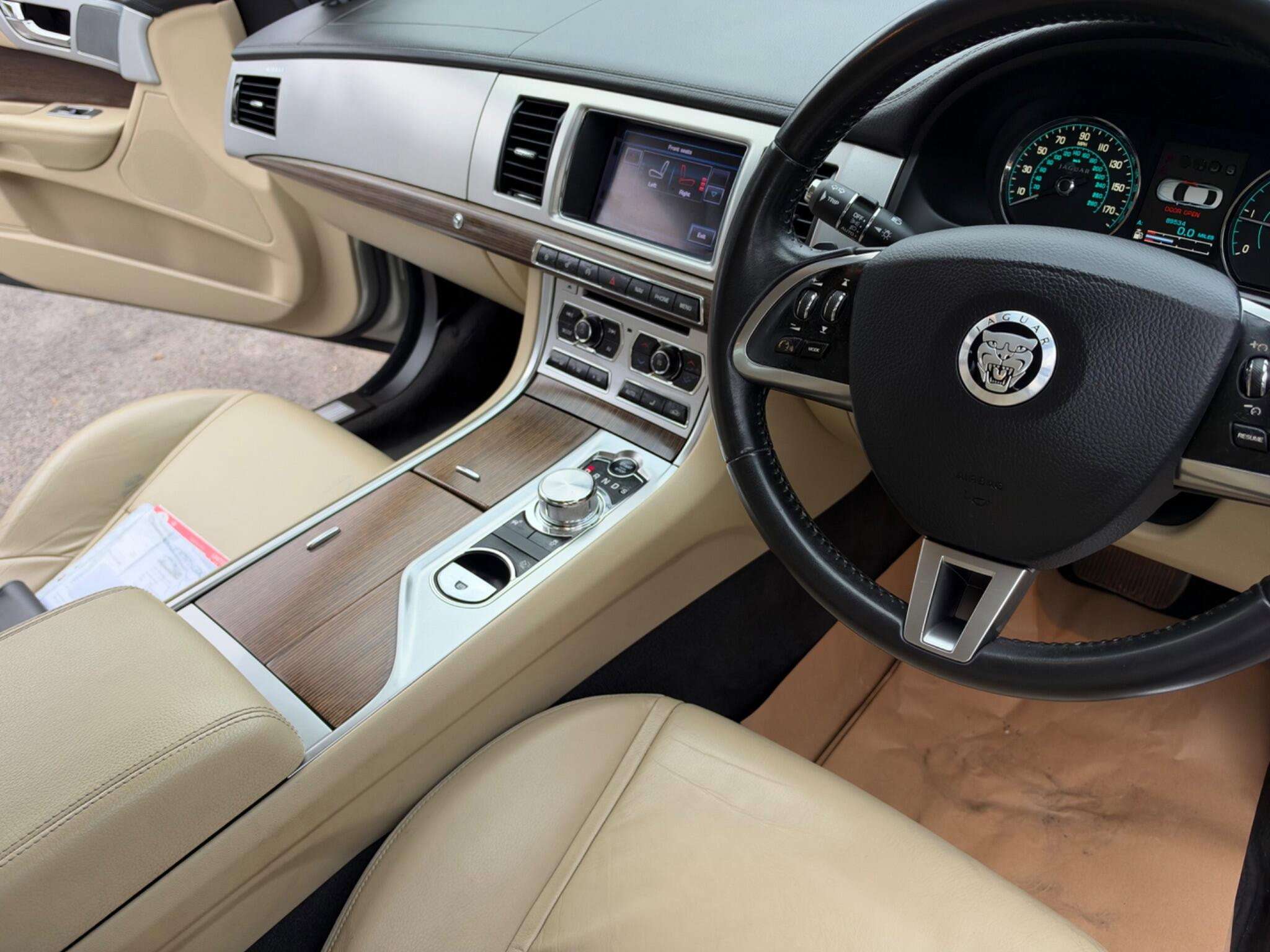 2013 JAGUAR XF 2013 JAGUAR XF