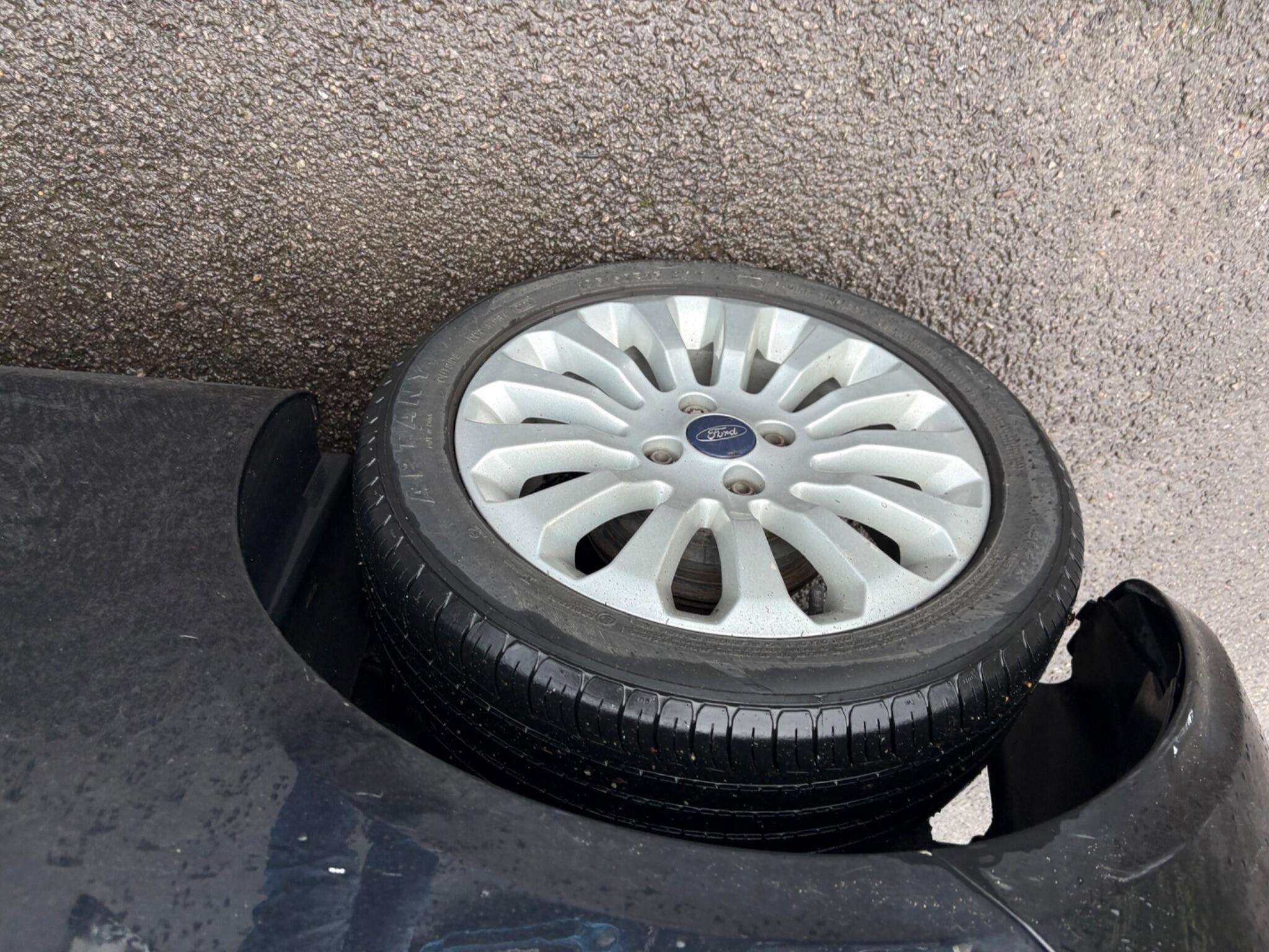 2014 FORD KA 2014 FORD KA