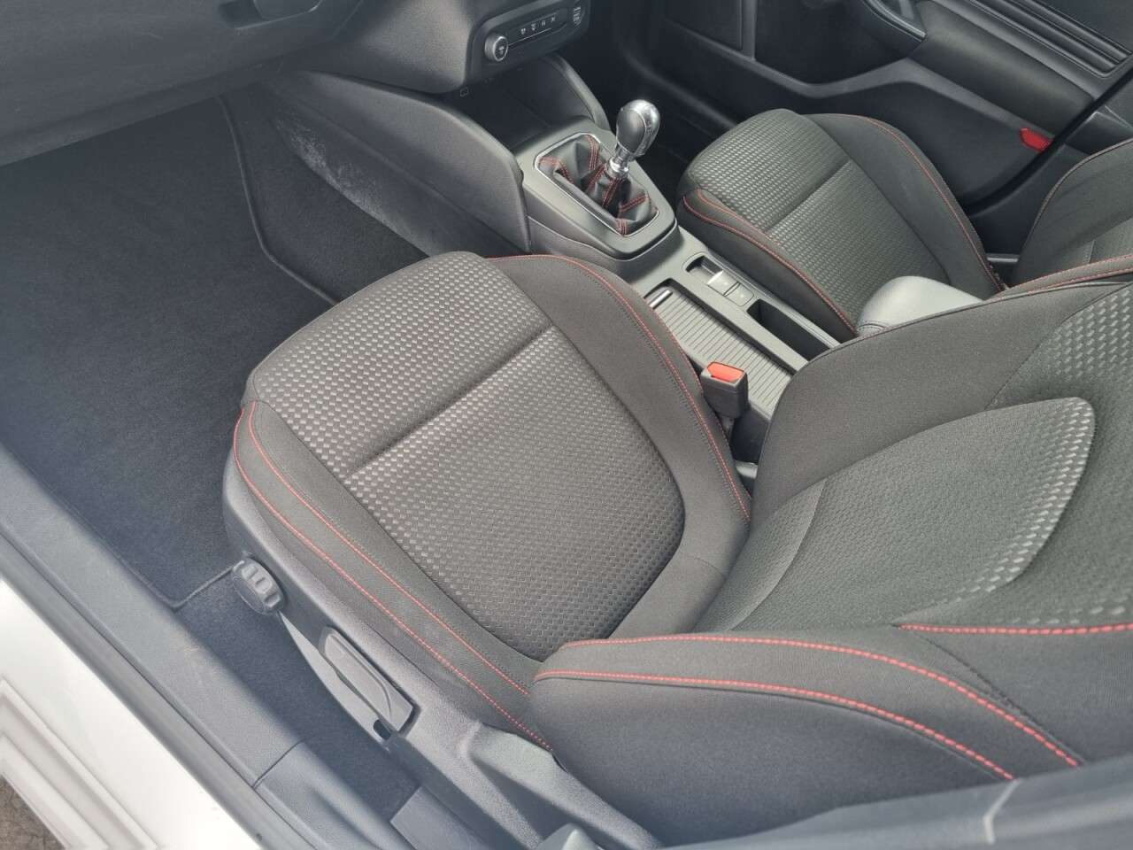 2022 FORD FOCUS 2022 FORD FOCUS