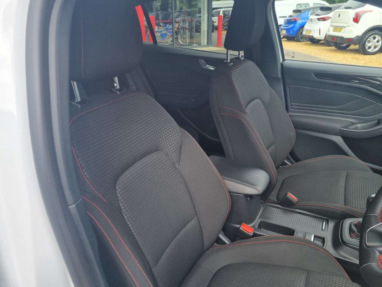 2022 FORD FOCUS 2022 FORD FOCUS